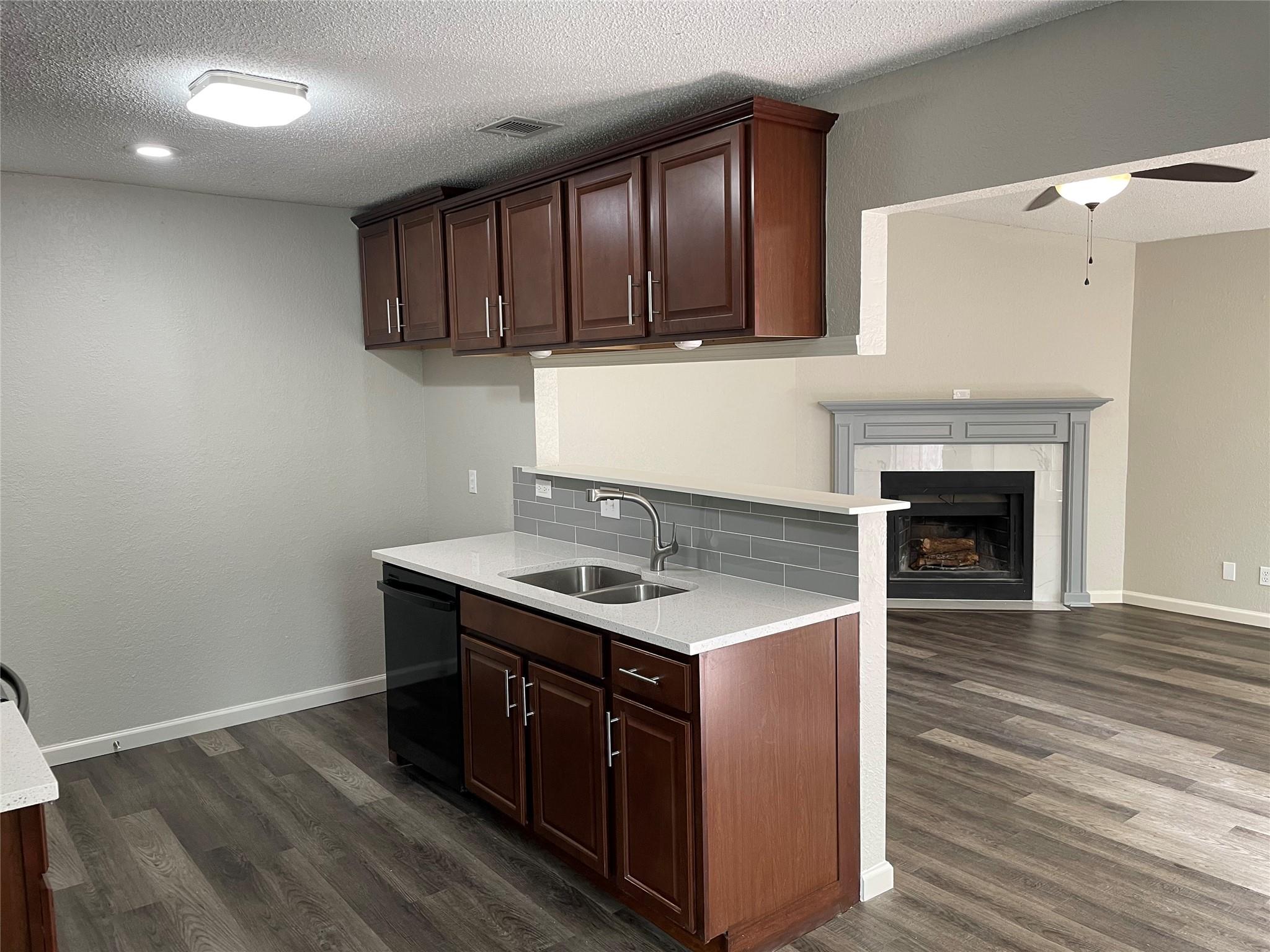 514 Cutty Trl, Lakeway, TX 78734
