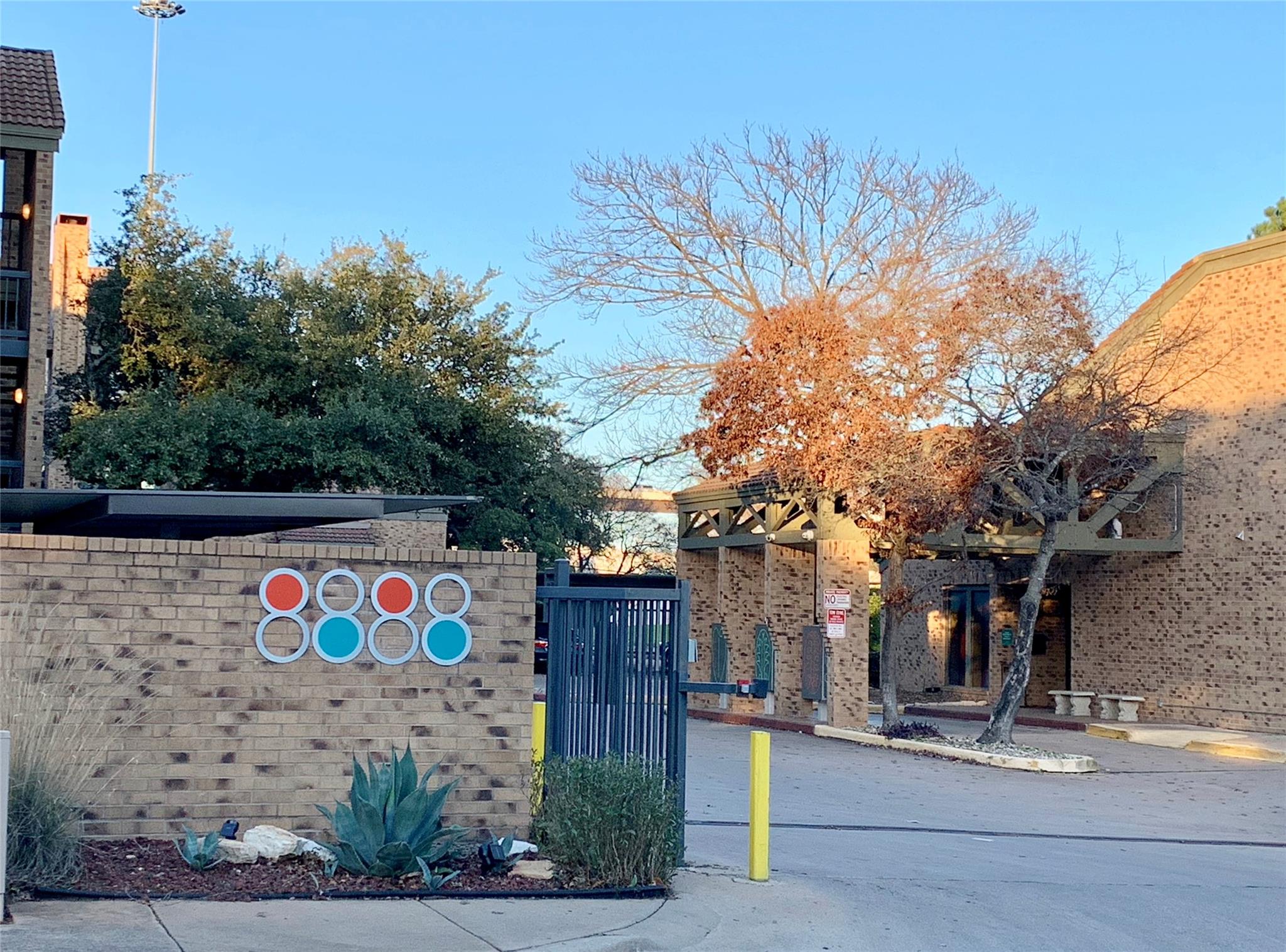 8888 Tallwood Dr # 1207, Austin, TX 78759