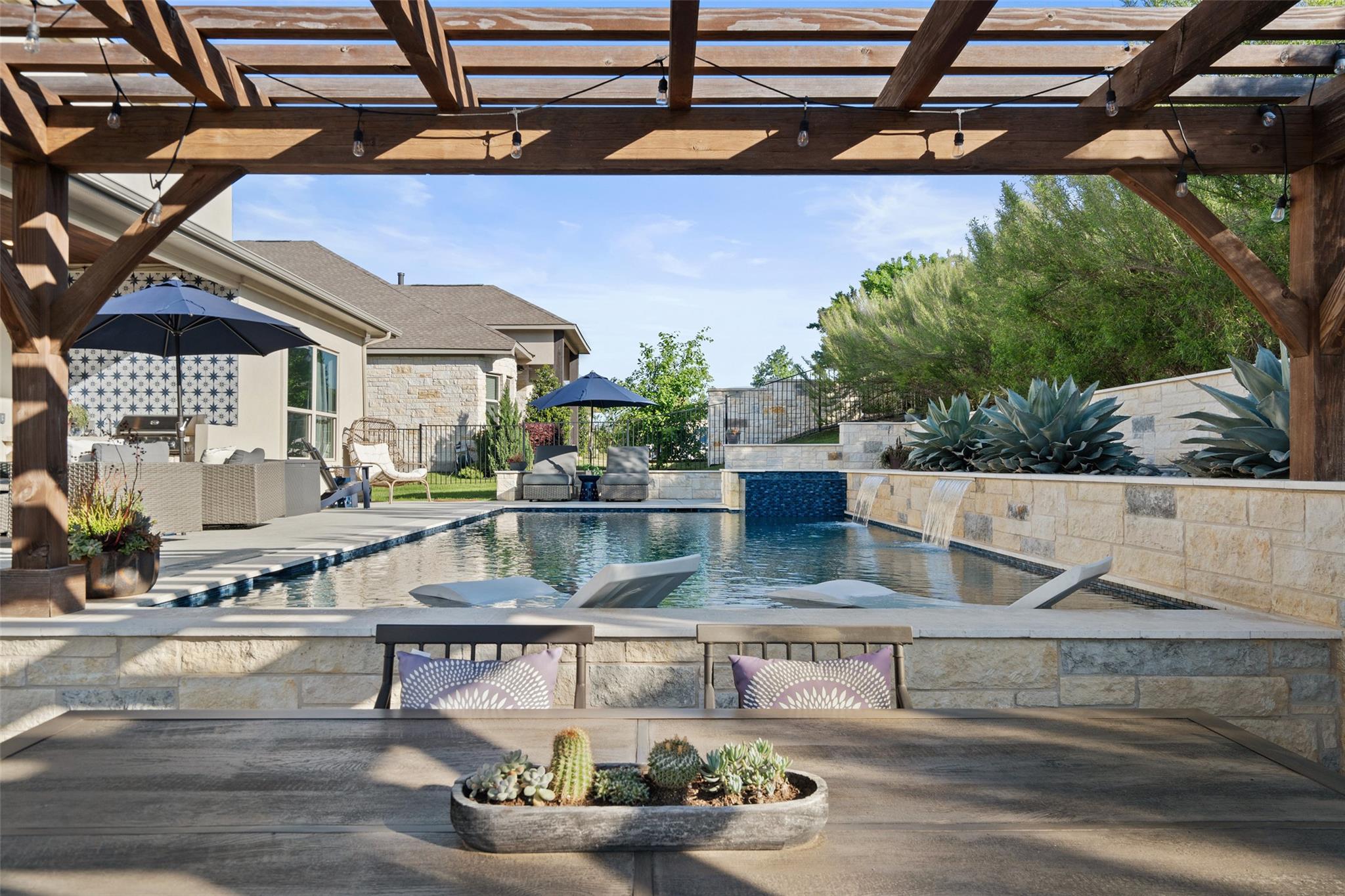 403 Forza Viola Way, Austin, TX 78738
