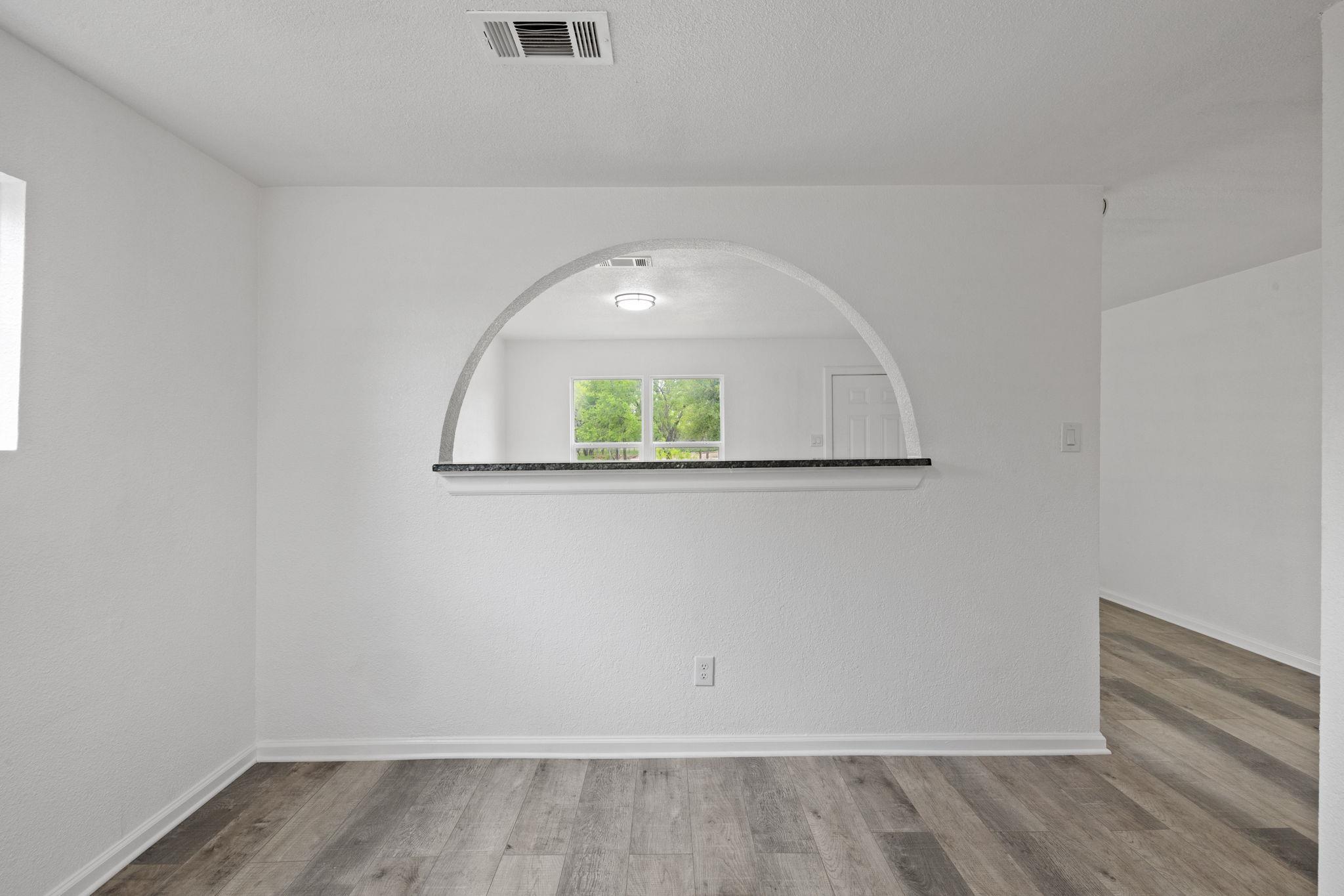 1515 Upper Elgin River Rd, Elgin, TX 78621