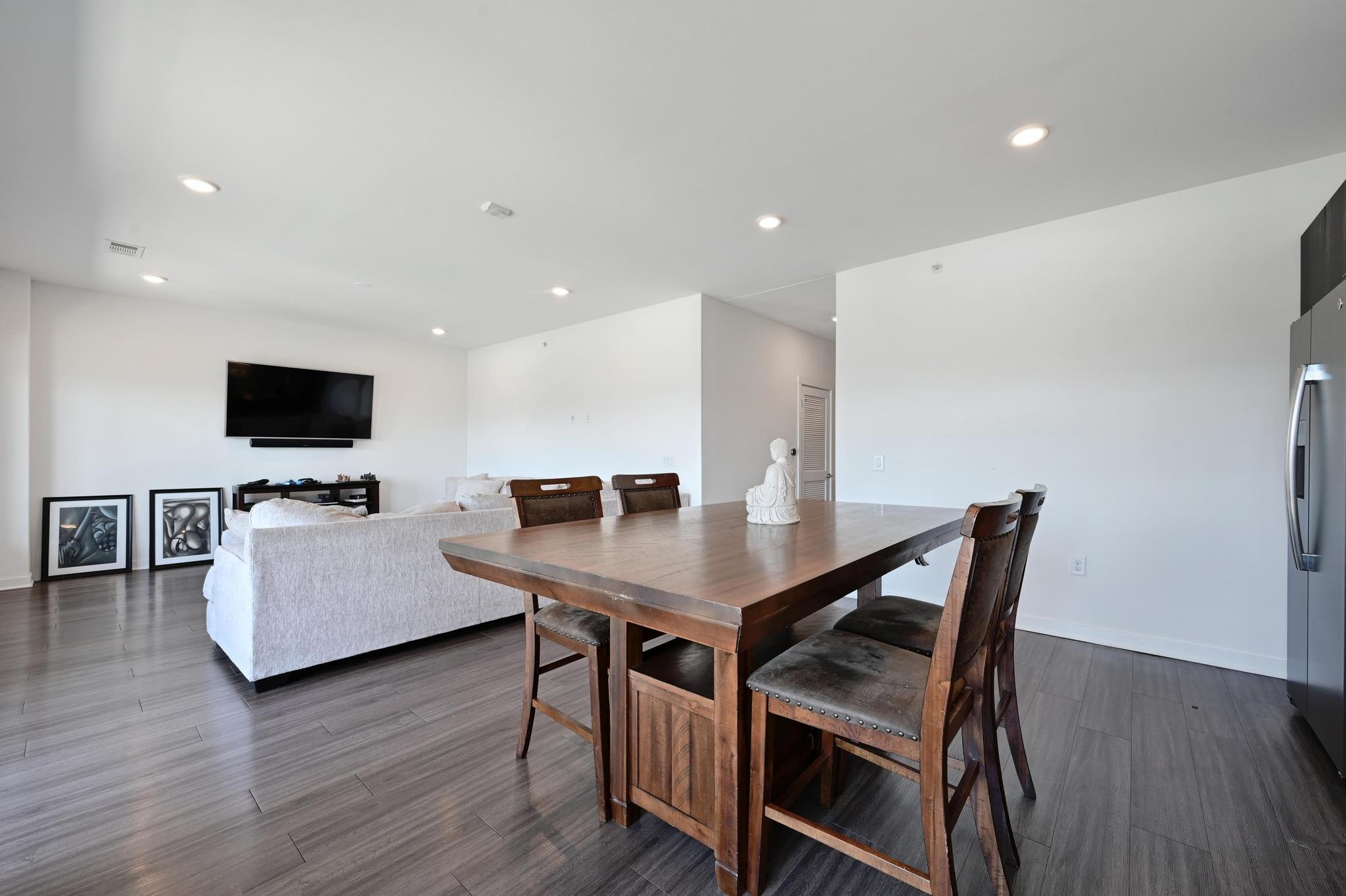 4361 S Congress Ave # 429, Austin, TX 78745