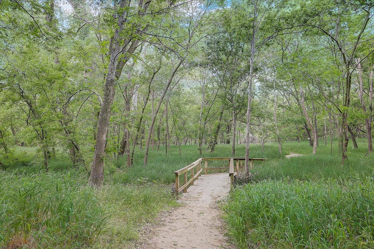 254 Iva Ln, Bastrop, TX 78602