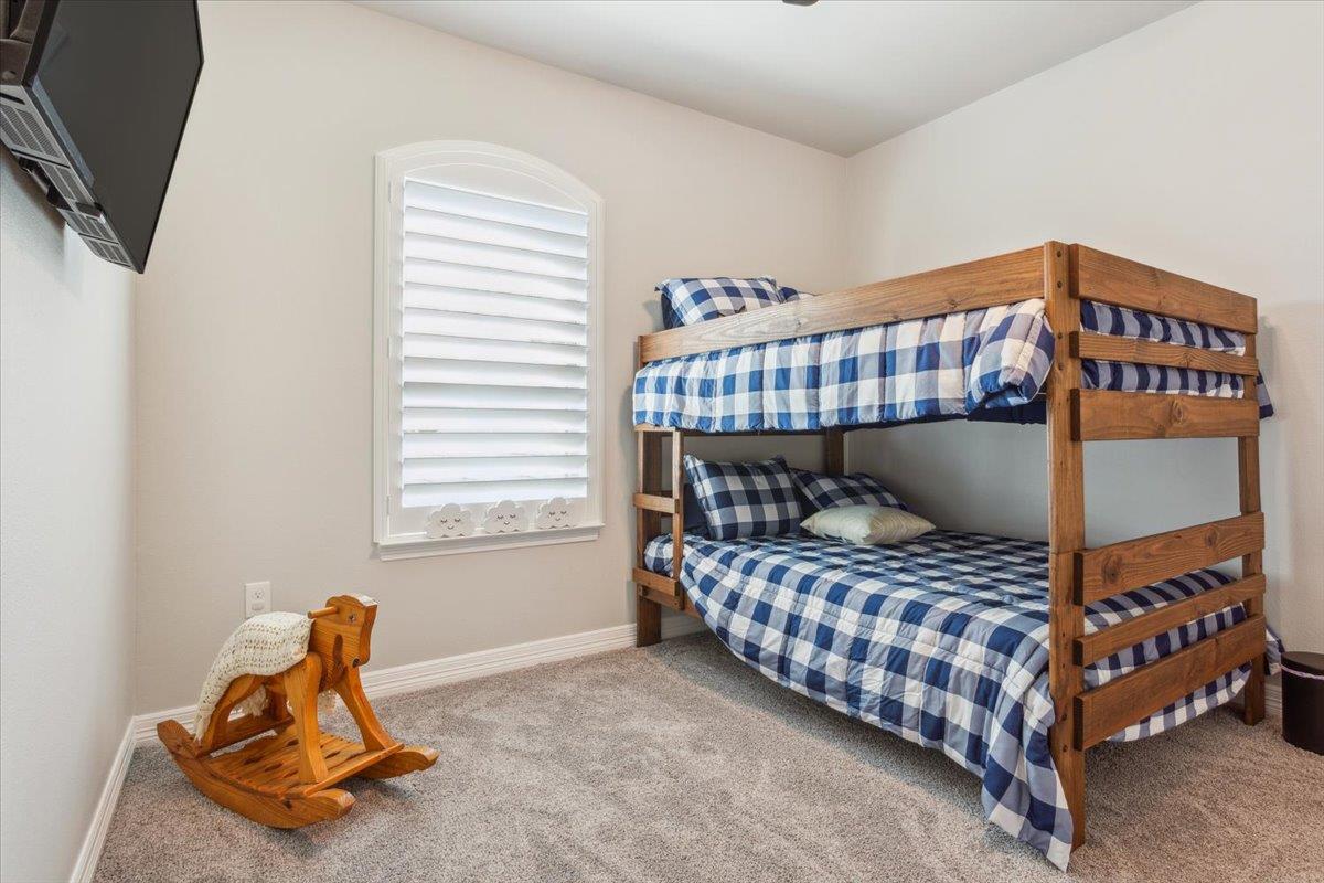 204 Lago Viento Ln, Belton, TX 76513