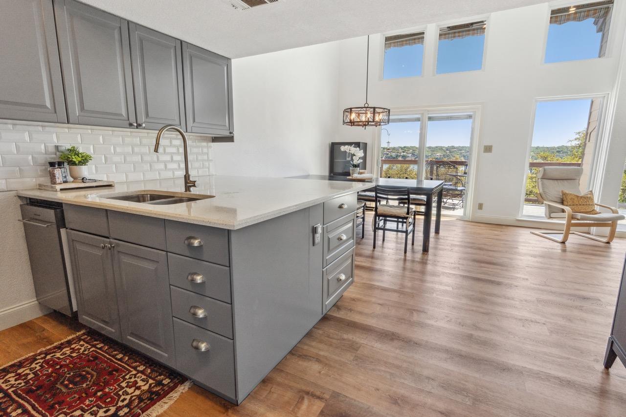 161 Comanche Dr, Leander, TX 78645