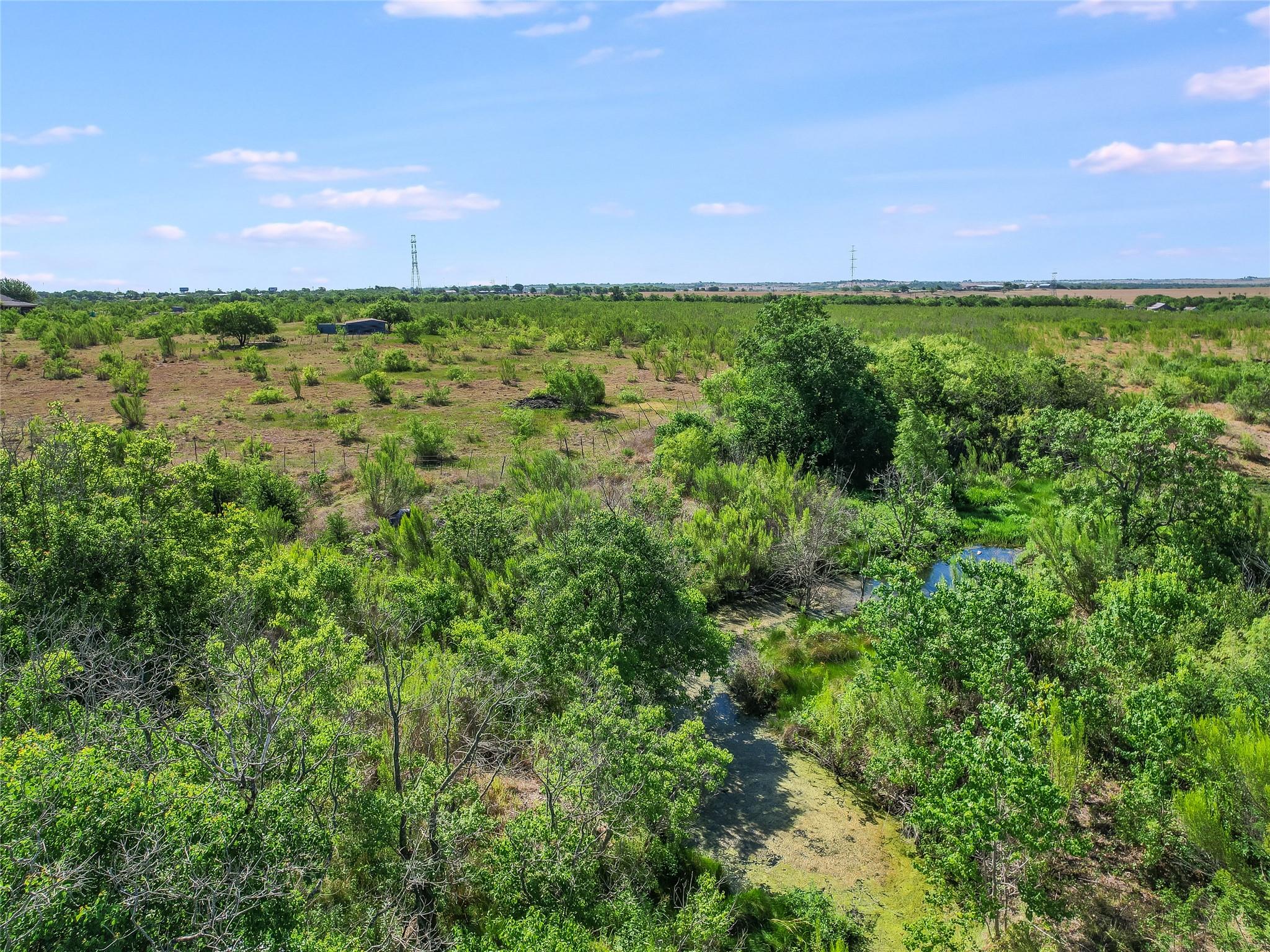 550 Schubert Ln, Kyle, TX 78640