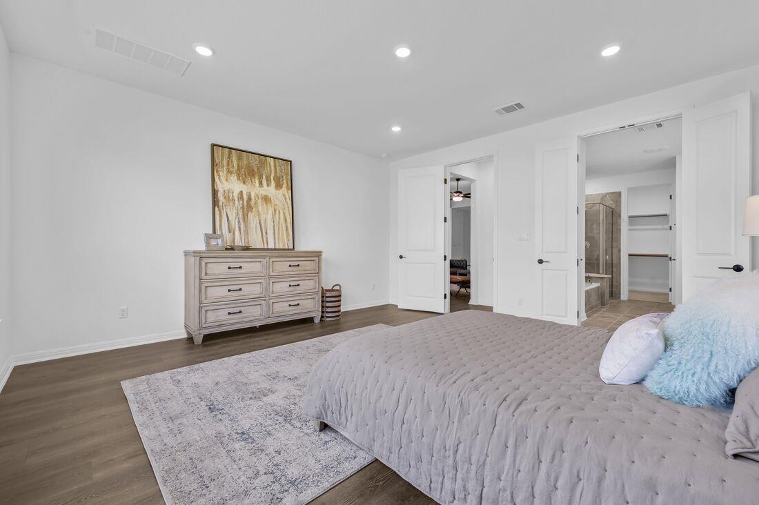 120 Pigeon River Rd, Kyle, TX 78640