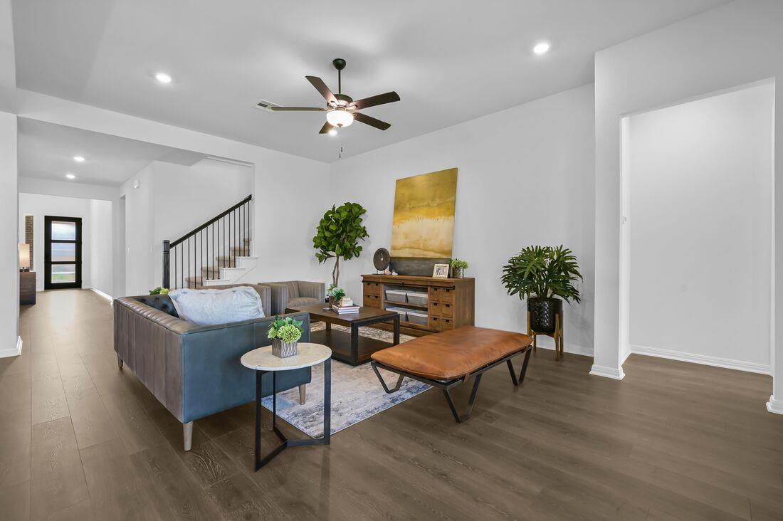 120 Pigeon River Rd, Kyle, TX 78640