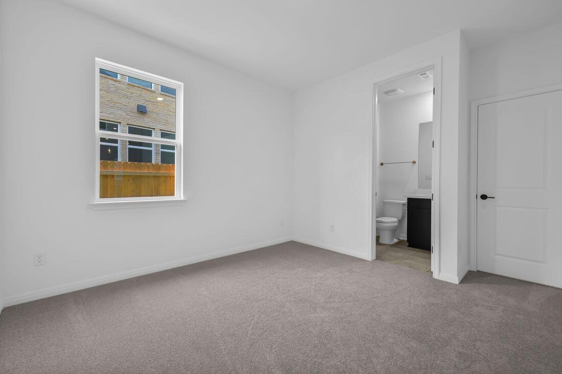 120 Pigeon River Rd, Kyle, TX 78640