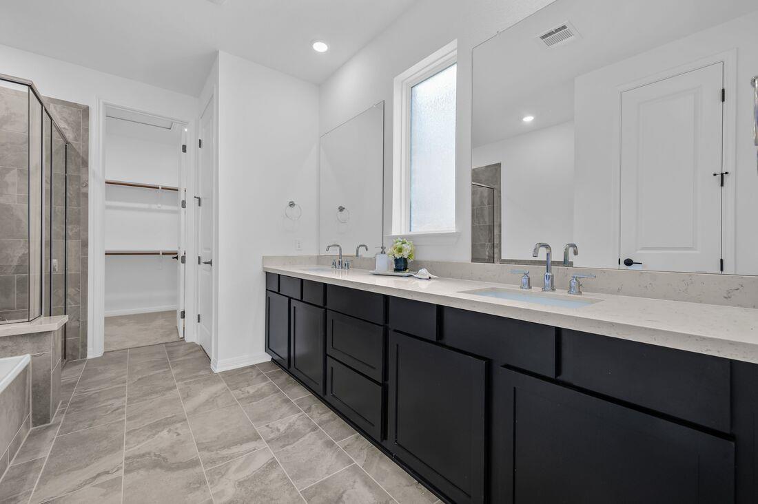 120 Pigeon River Rd, Kyle, TX 78640