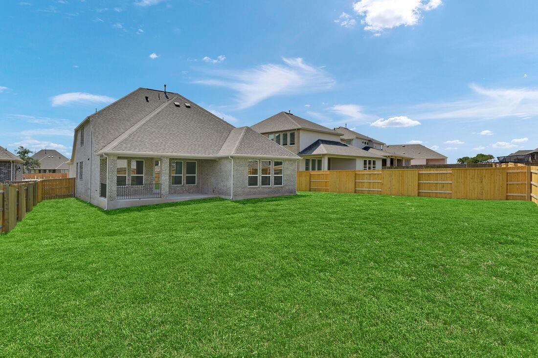 120 Pigeon River Rd, Kyle, TX 78640