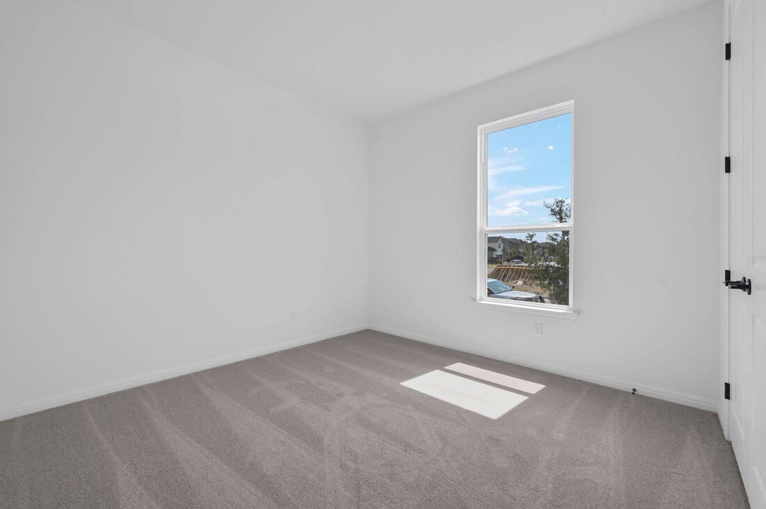 120 Pigeon River Rd, Kyle, TX 78640