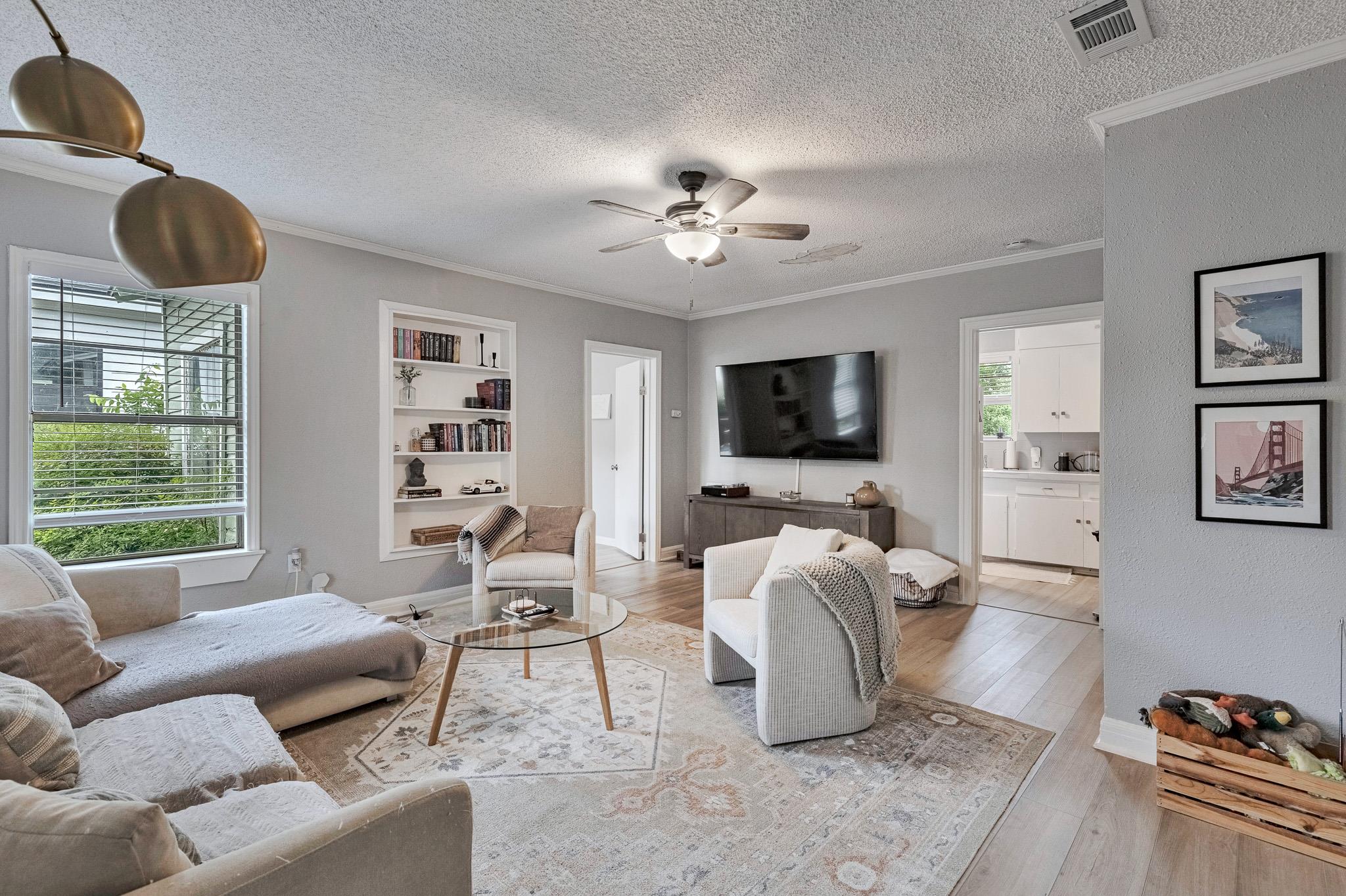 1114 Taulbee Ln, Austin, TX 78757