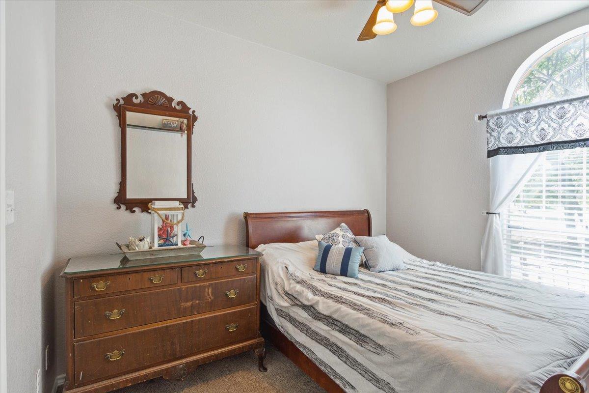 2702 Freedom Ln, Copperas Cove, TX 76522