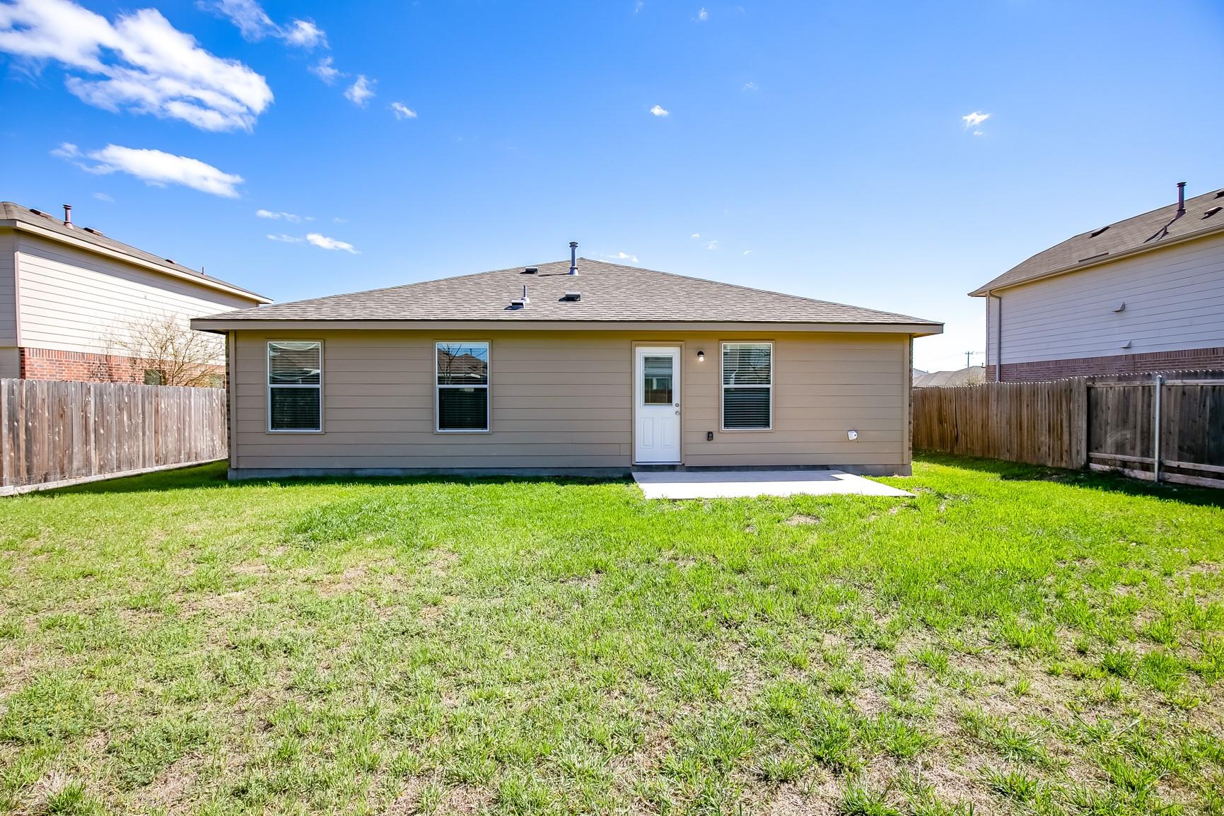 1009 Ranchero Rd, Leander, TX 78641