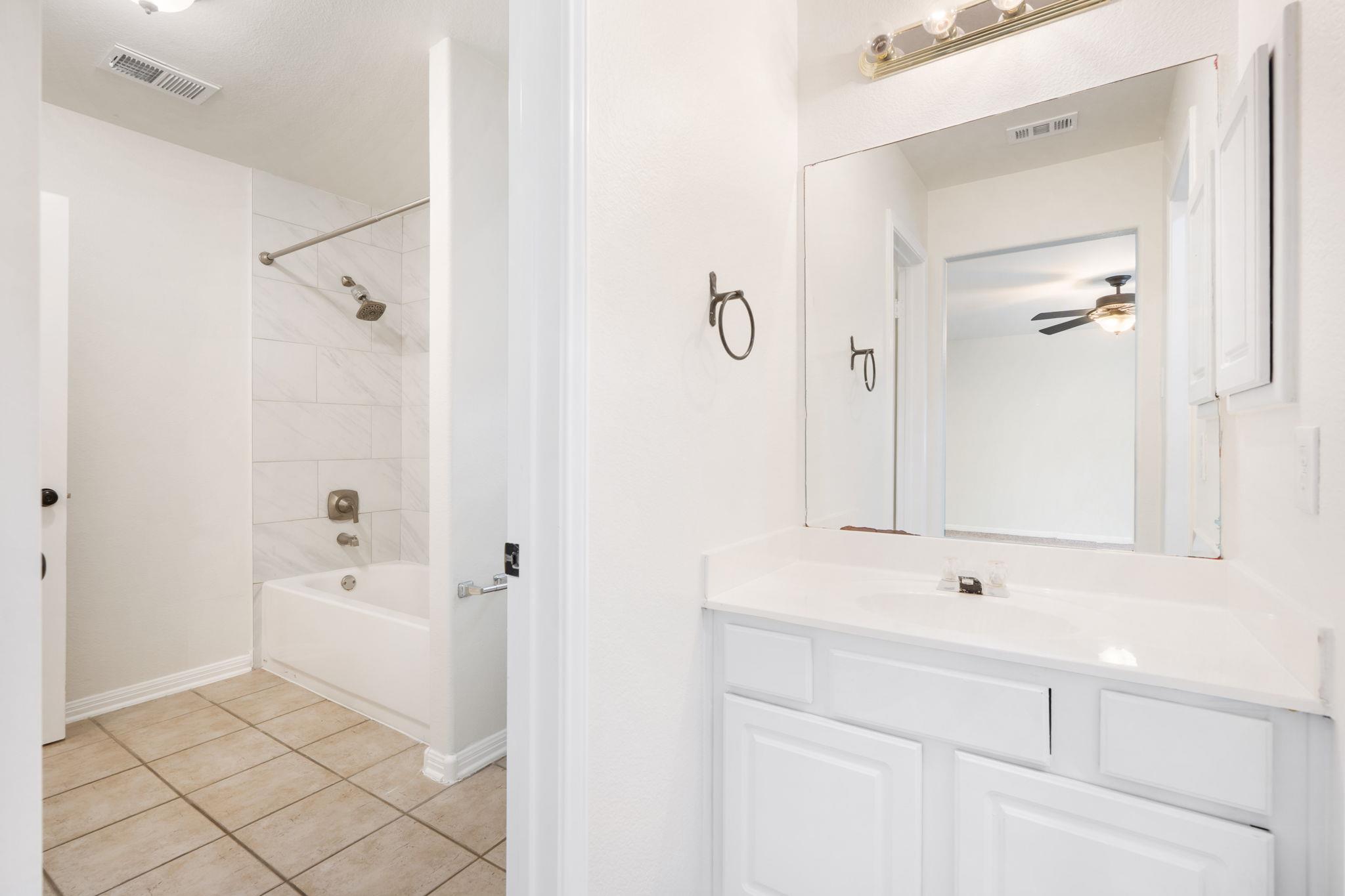 1345 Becca Teal Pl, Round Rock, TX 78681