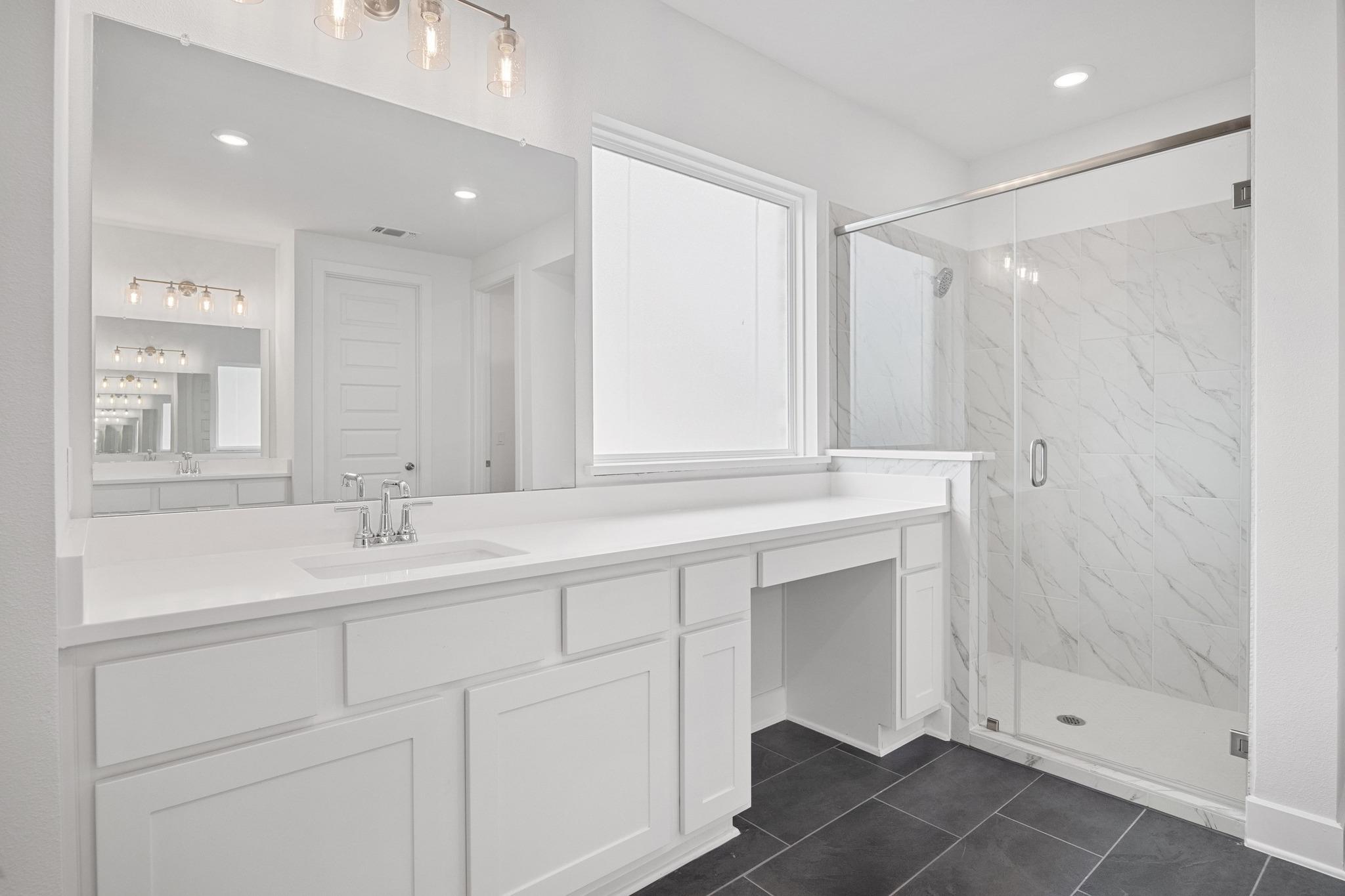 7413 Desert Needle Dr, Lago Vista, TX 78645