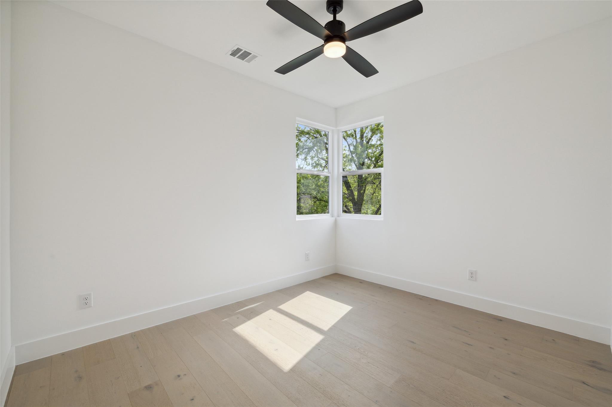 503 Krebs Ln, Austin, TX 78704