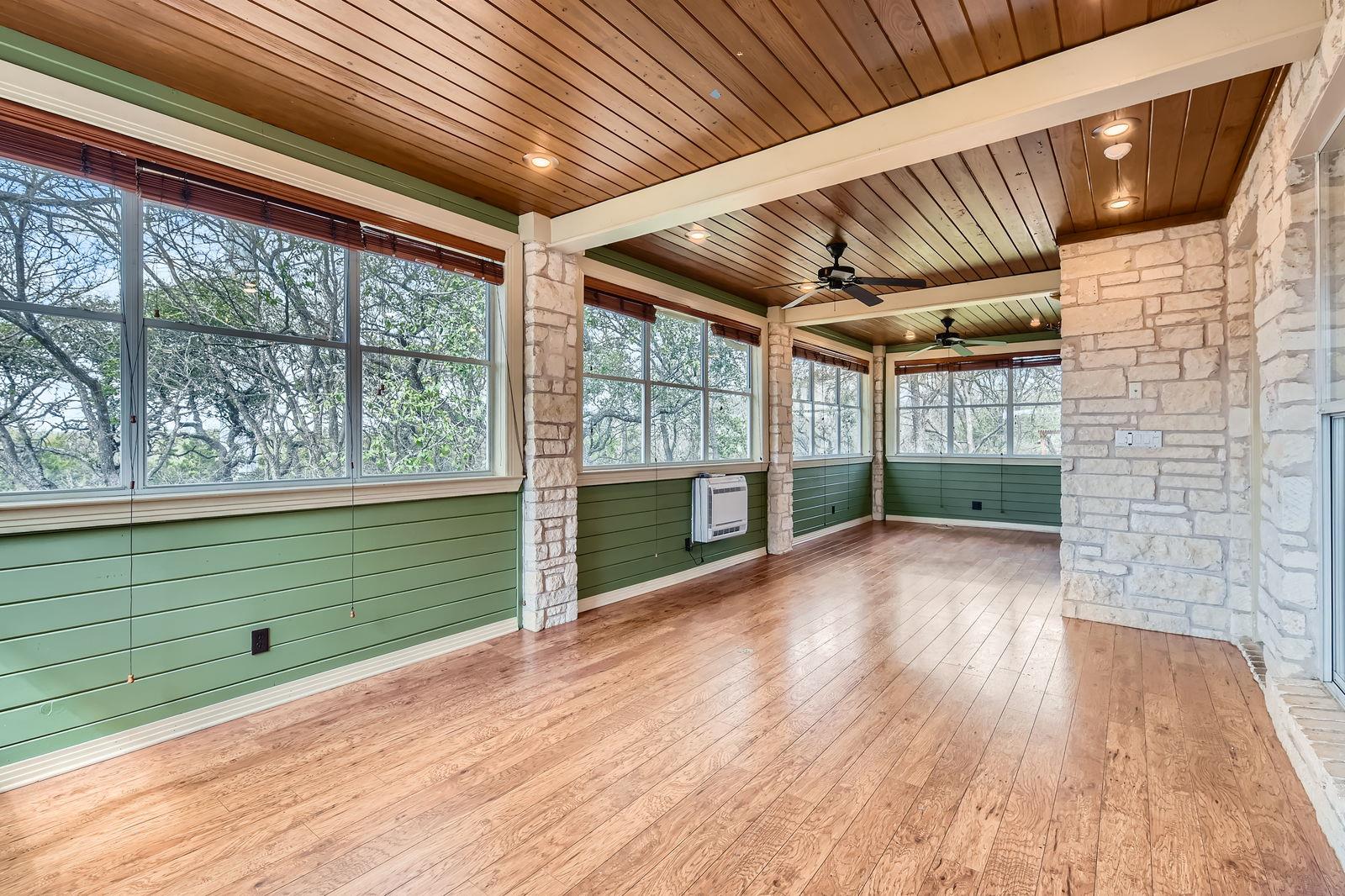 2208 Real Catorce Dr, Austin, TX 78746