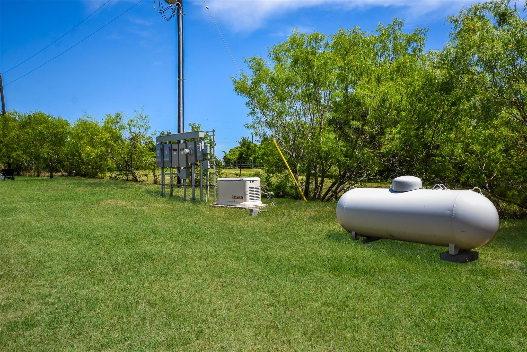 551 Balch Rd, Elgin, TX 78621