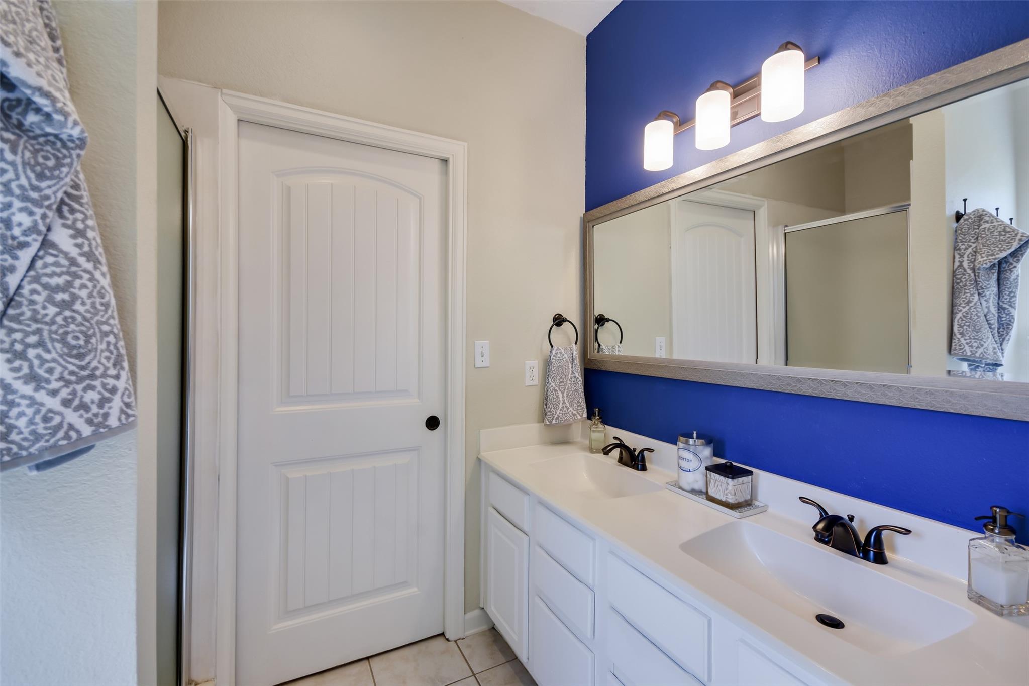 551 Balch Rd, Elgin, TX 78621