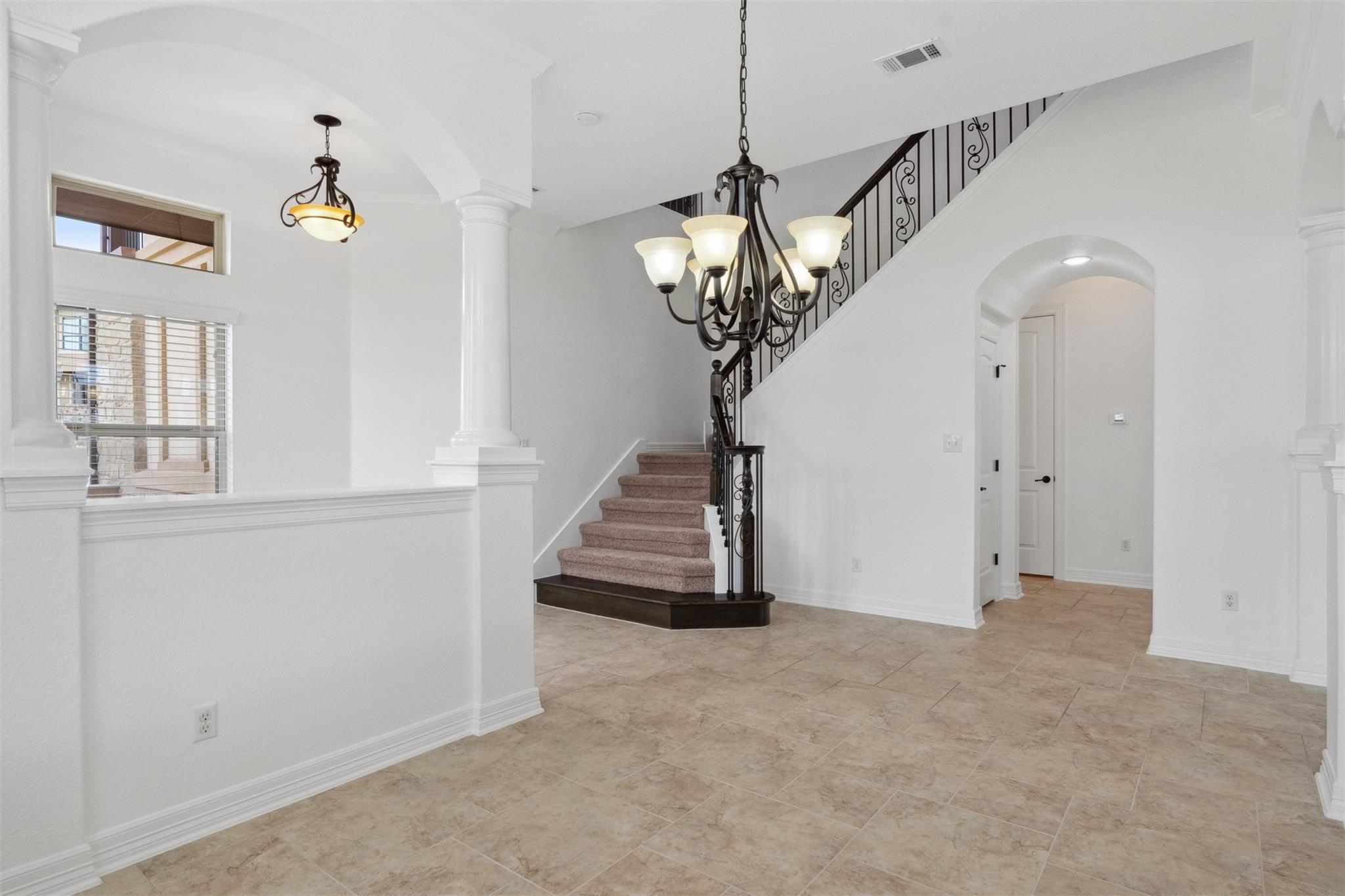 111 Antonio Way # 5A, Austin, TX 78734