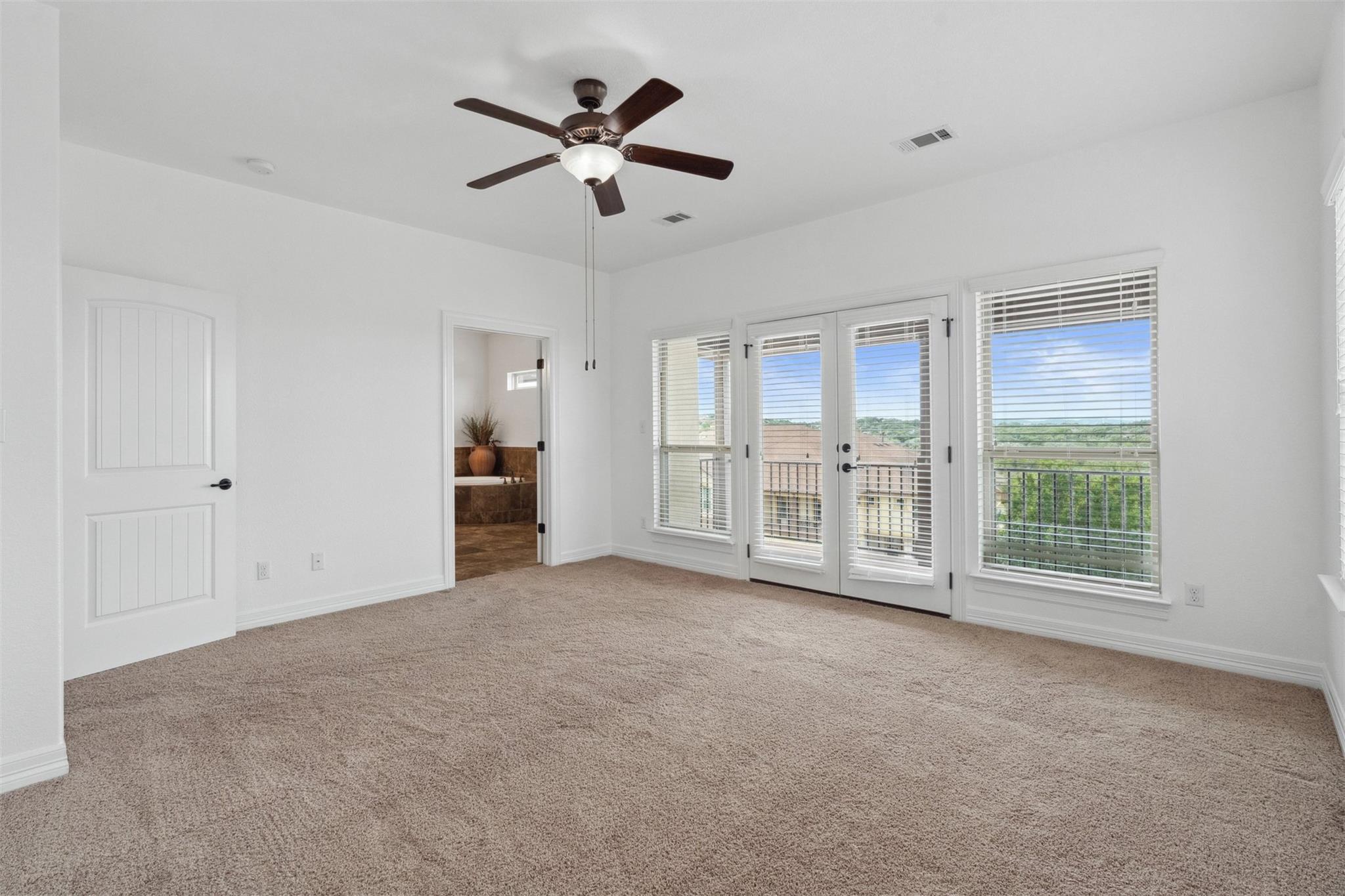 111 Antonio Way # 5A, Austin, TX 78734