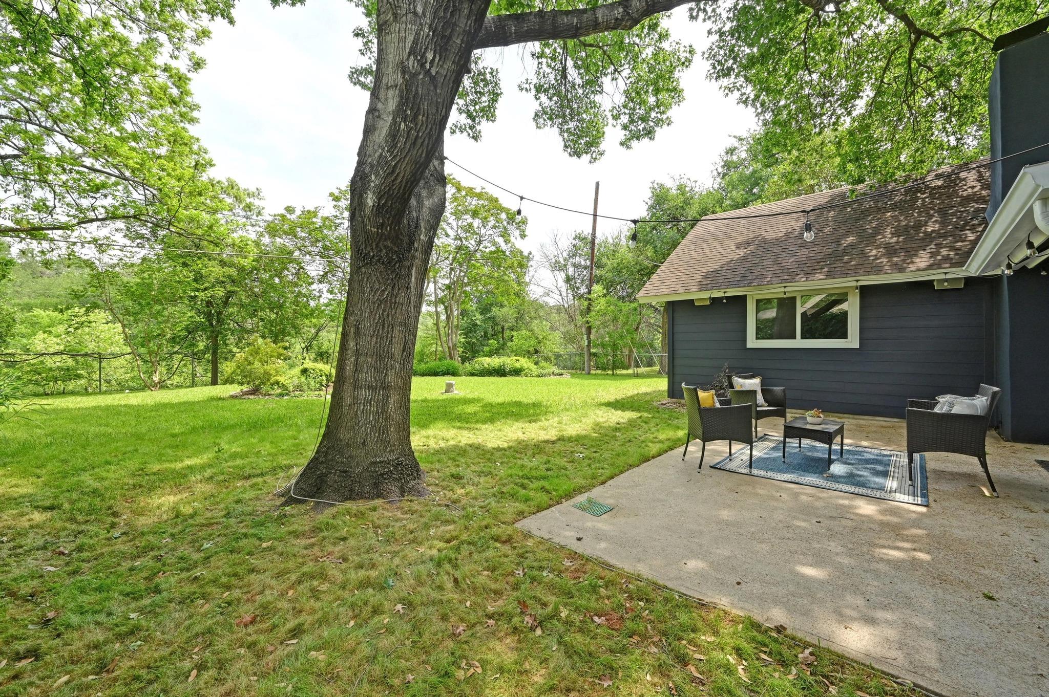 2702 Dunbarton Dr, Austin, TX 78723