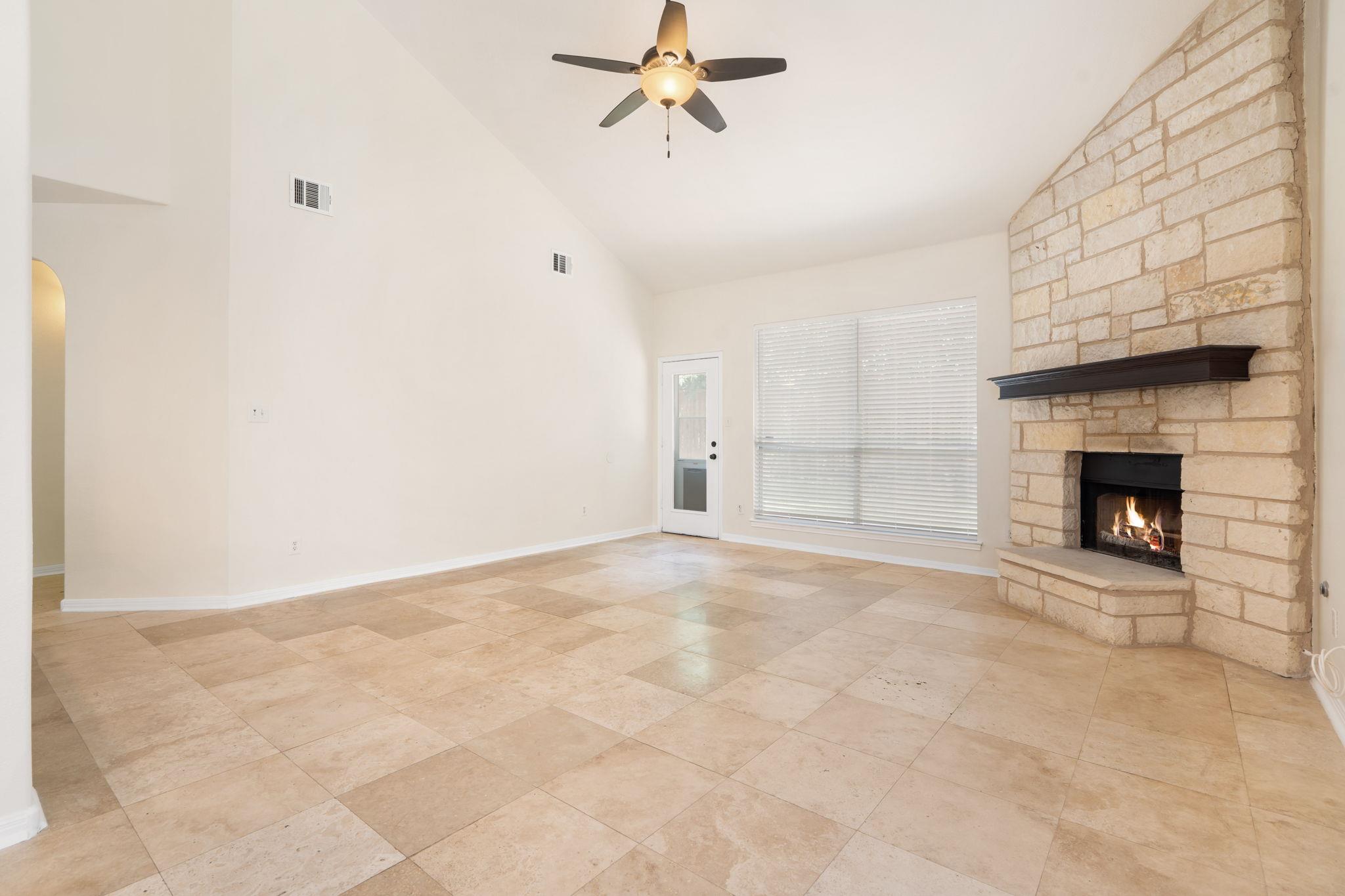 1345 NW Becca Teal Pl, Round Rock, TX 78681