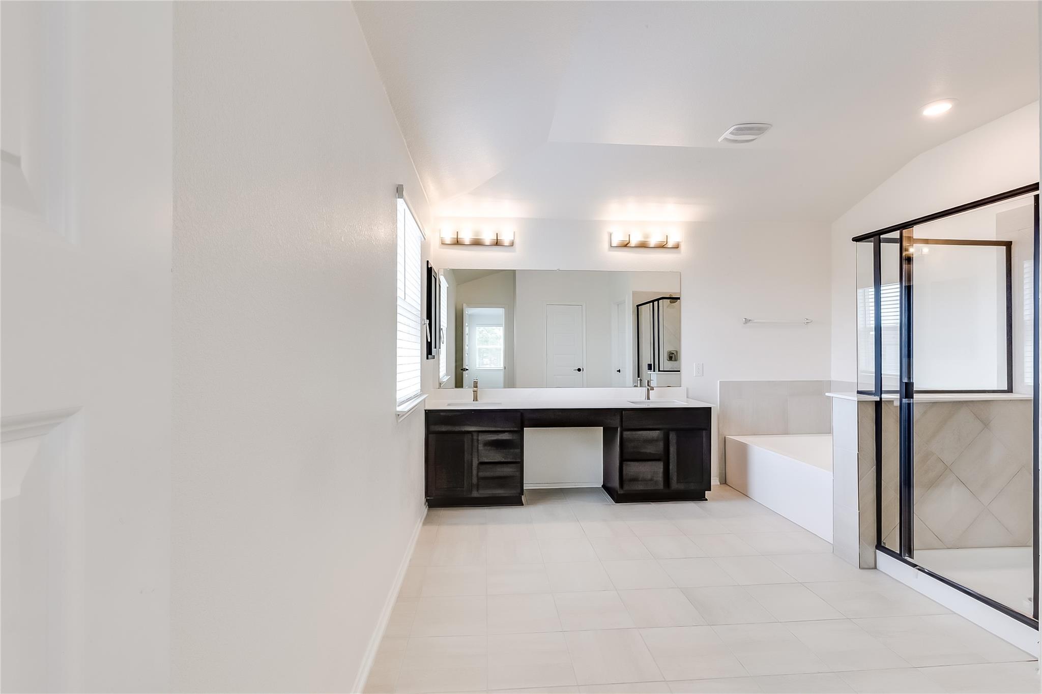 716 Priscilla Ct, Leander, TX 78641