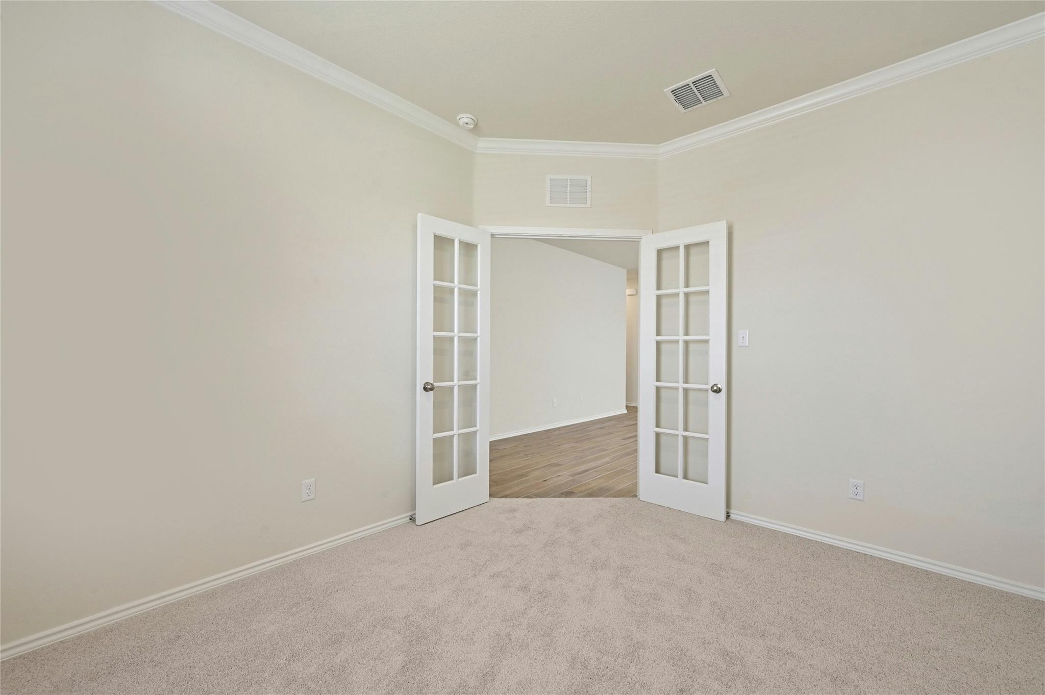 529 Tree Nut Loop, Buda, TX 78610