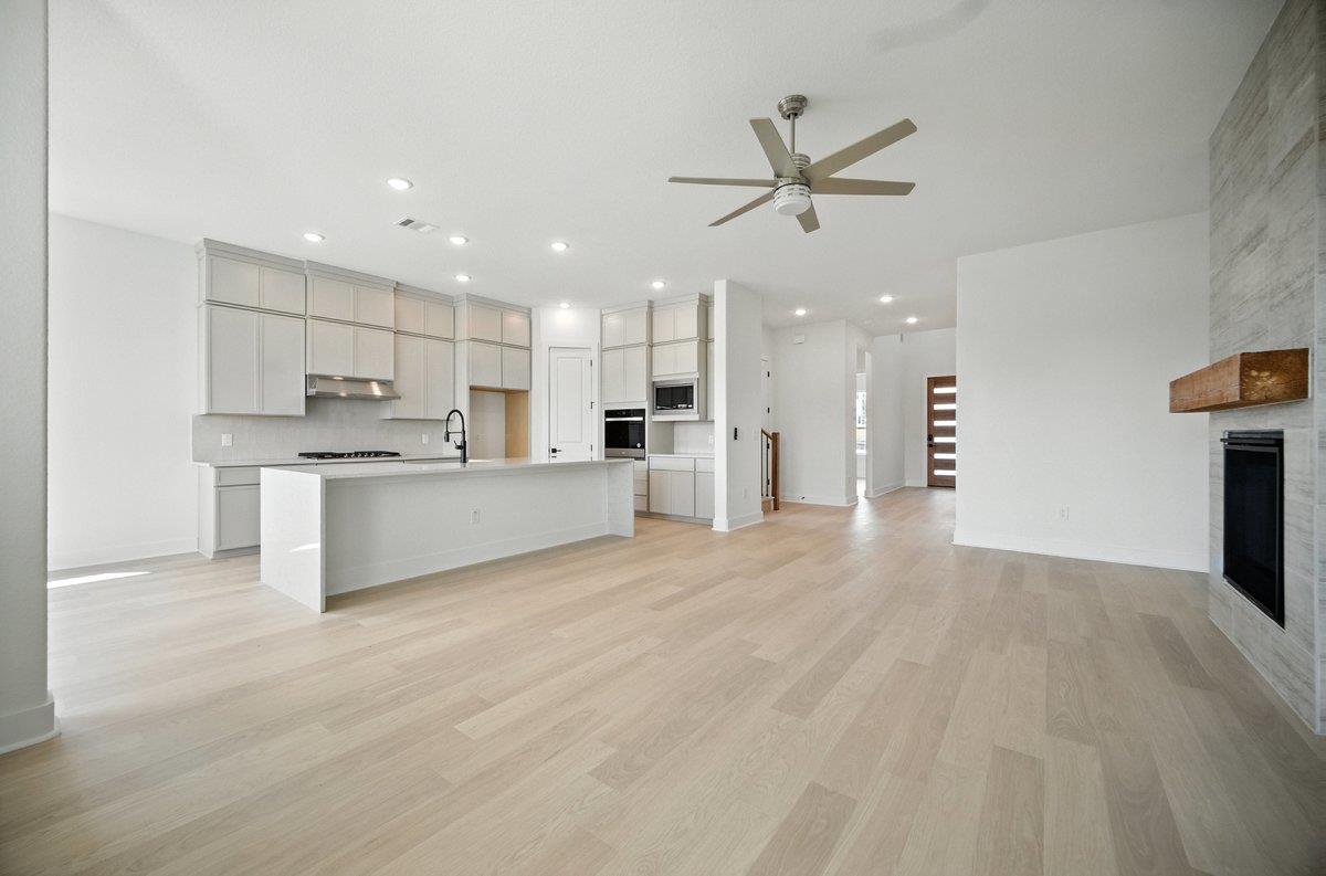 12009 Cearley Dr, Austin, TX 78758