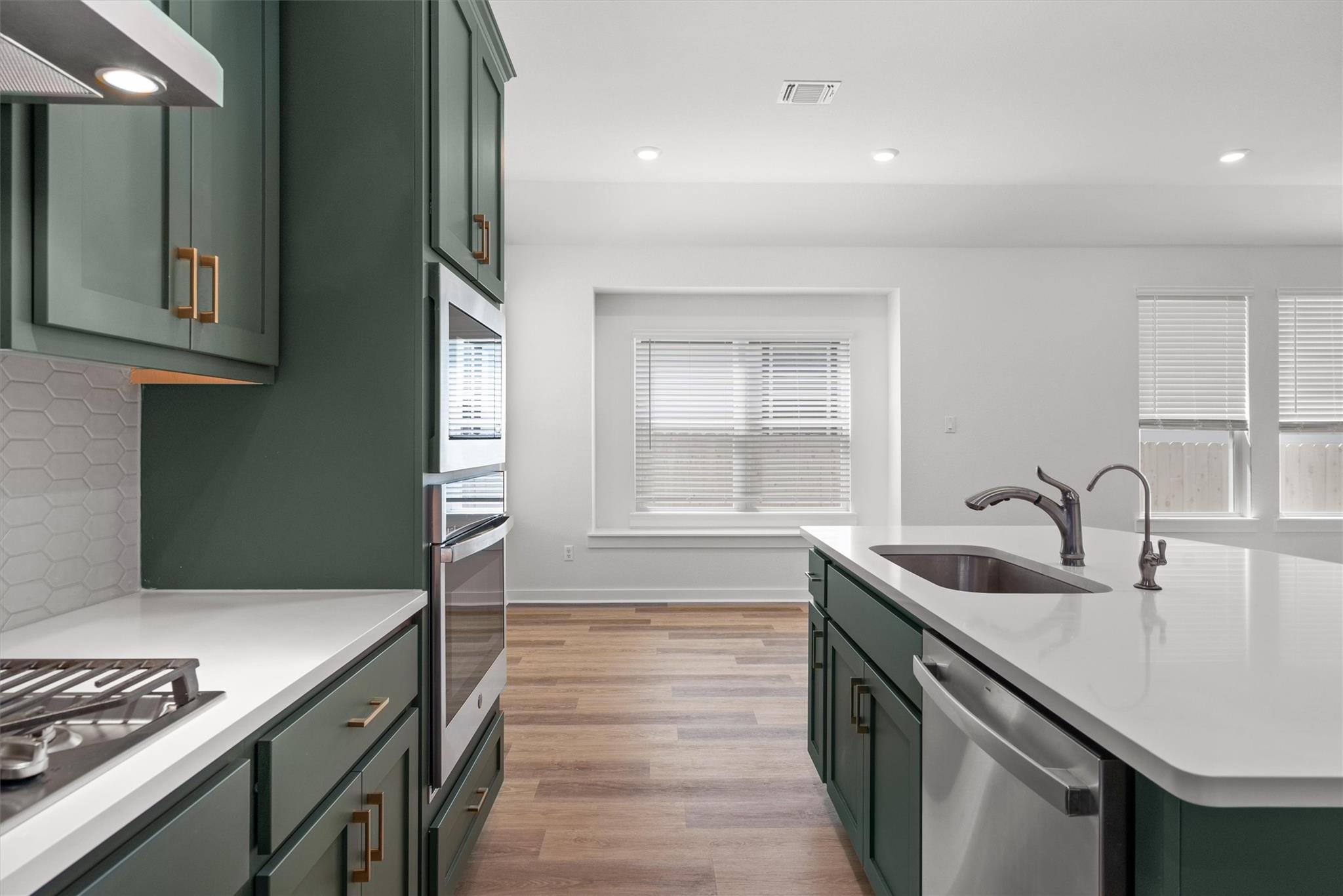 2229 Western View Dr, Georgetown, TX 78626