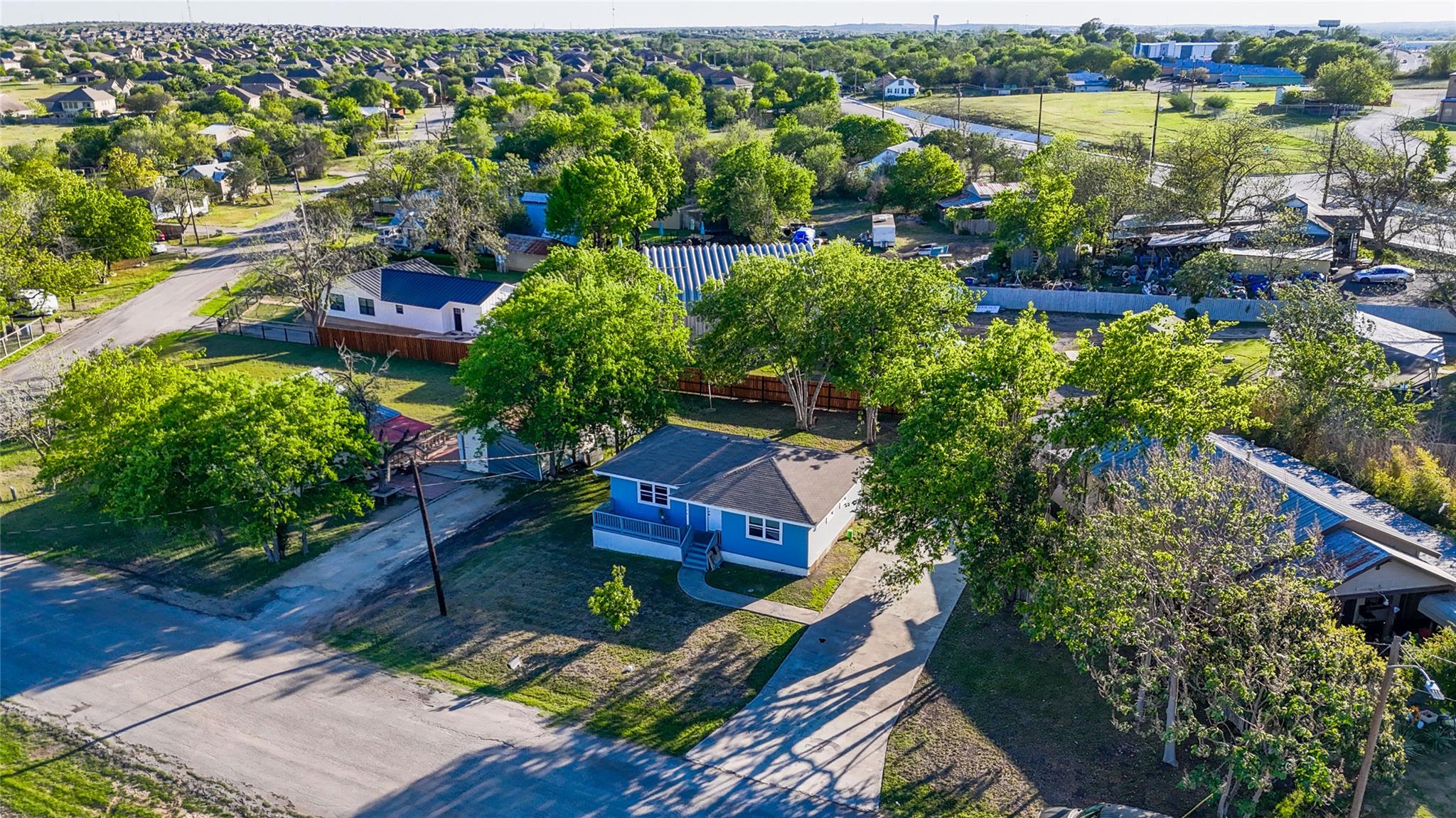 556 Gode Ln, New Braunfels, TX 78130