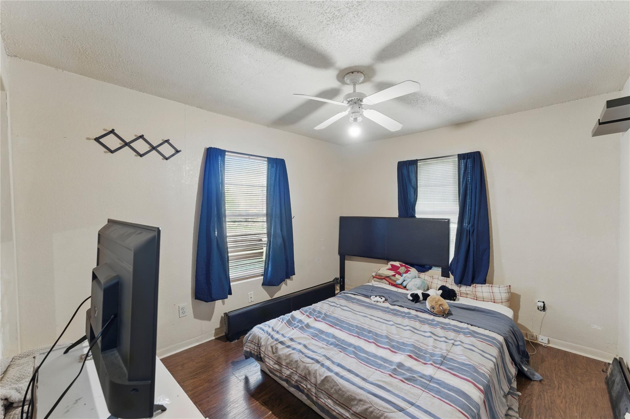 556 Gode Ln, New Braunfels, TX 78130