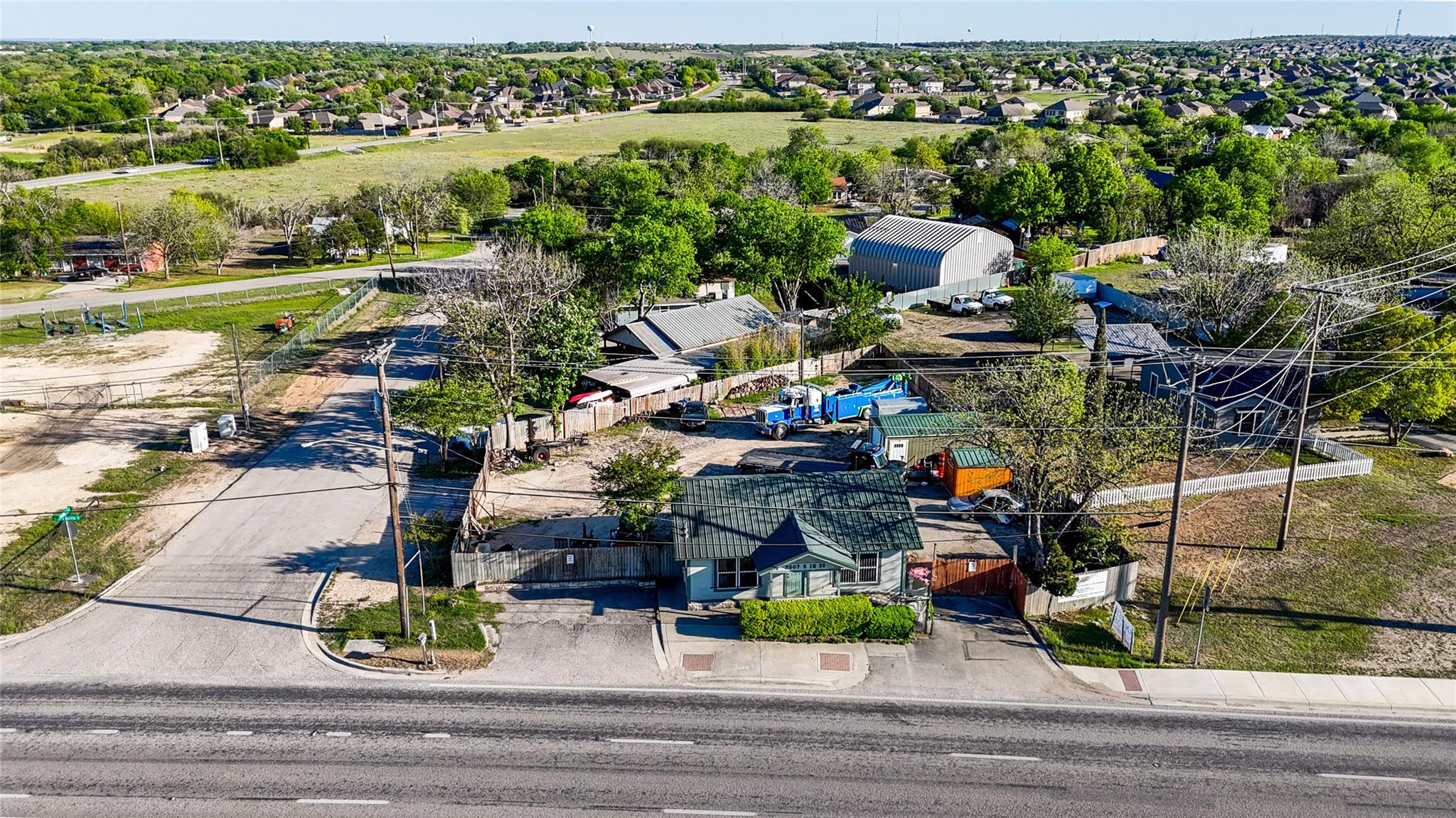 556 Gode Ln, New Braunfels, TX 78130