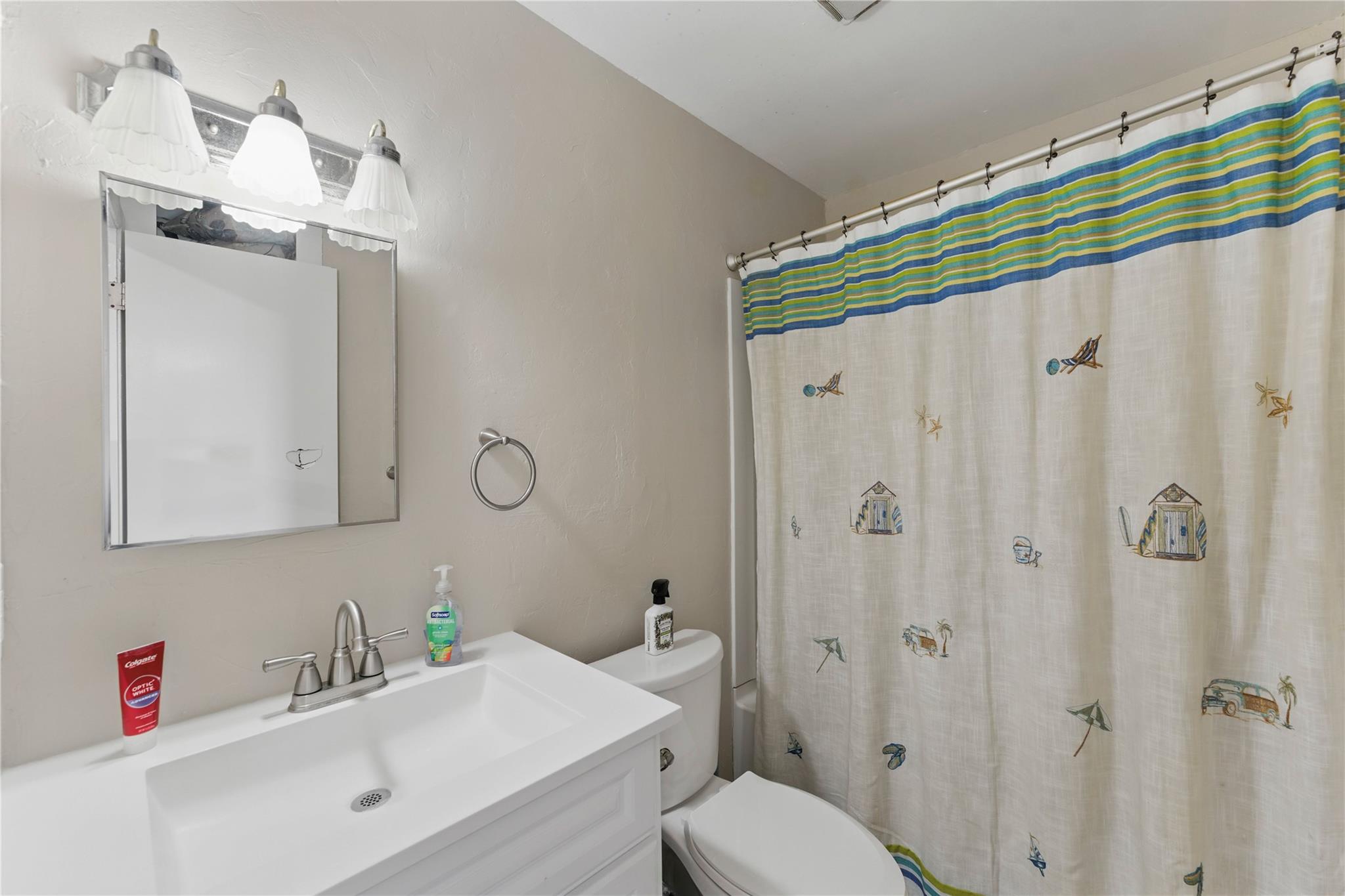 556 Gode Ln, New Braunfels, TX 78130