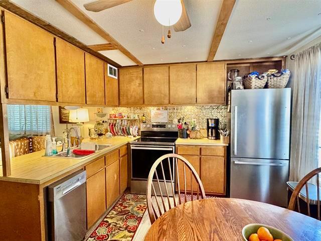 289 Ballard St, Tow, TX 78672