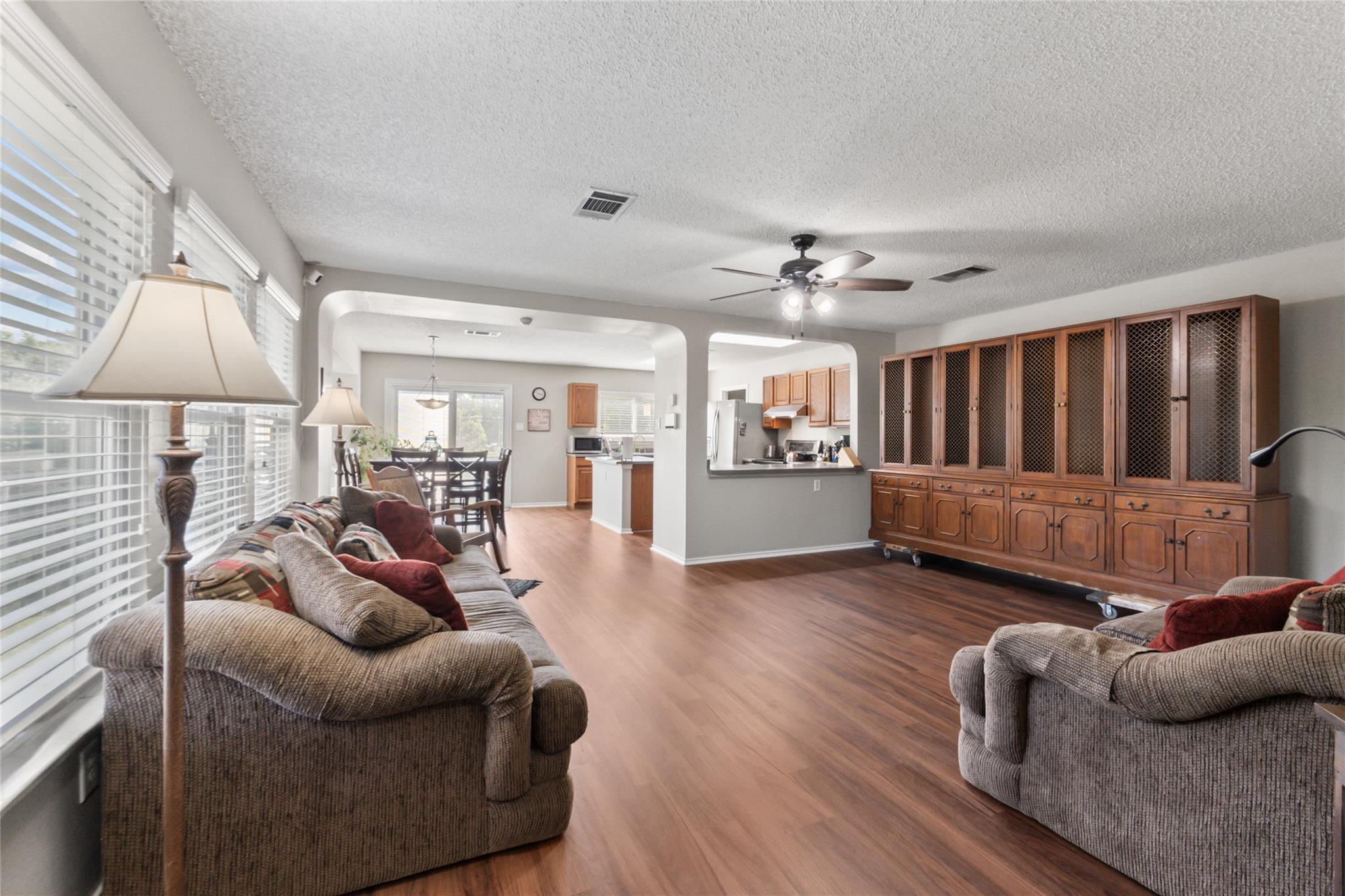 2617 Andres Way, Round Rock, TX 78664