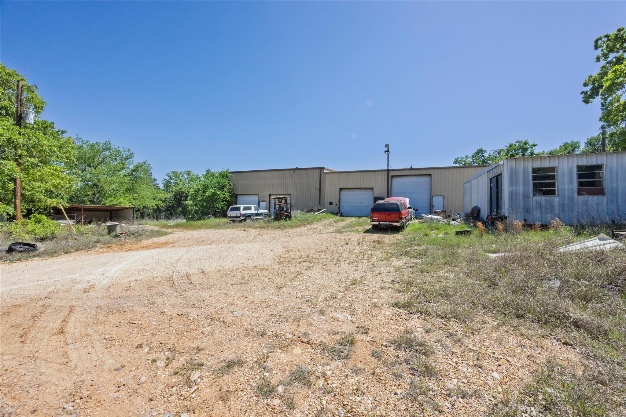 1045 State Highway 71 W, Bastrop, TX 78602