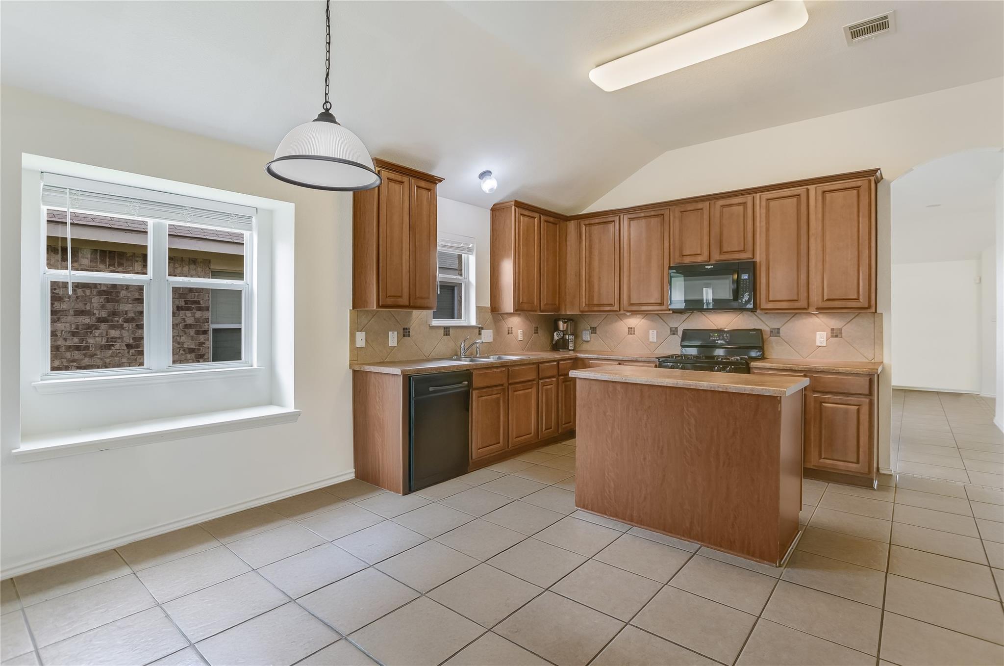 1901 Rachel Ln, Round Rock, TX 78664