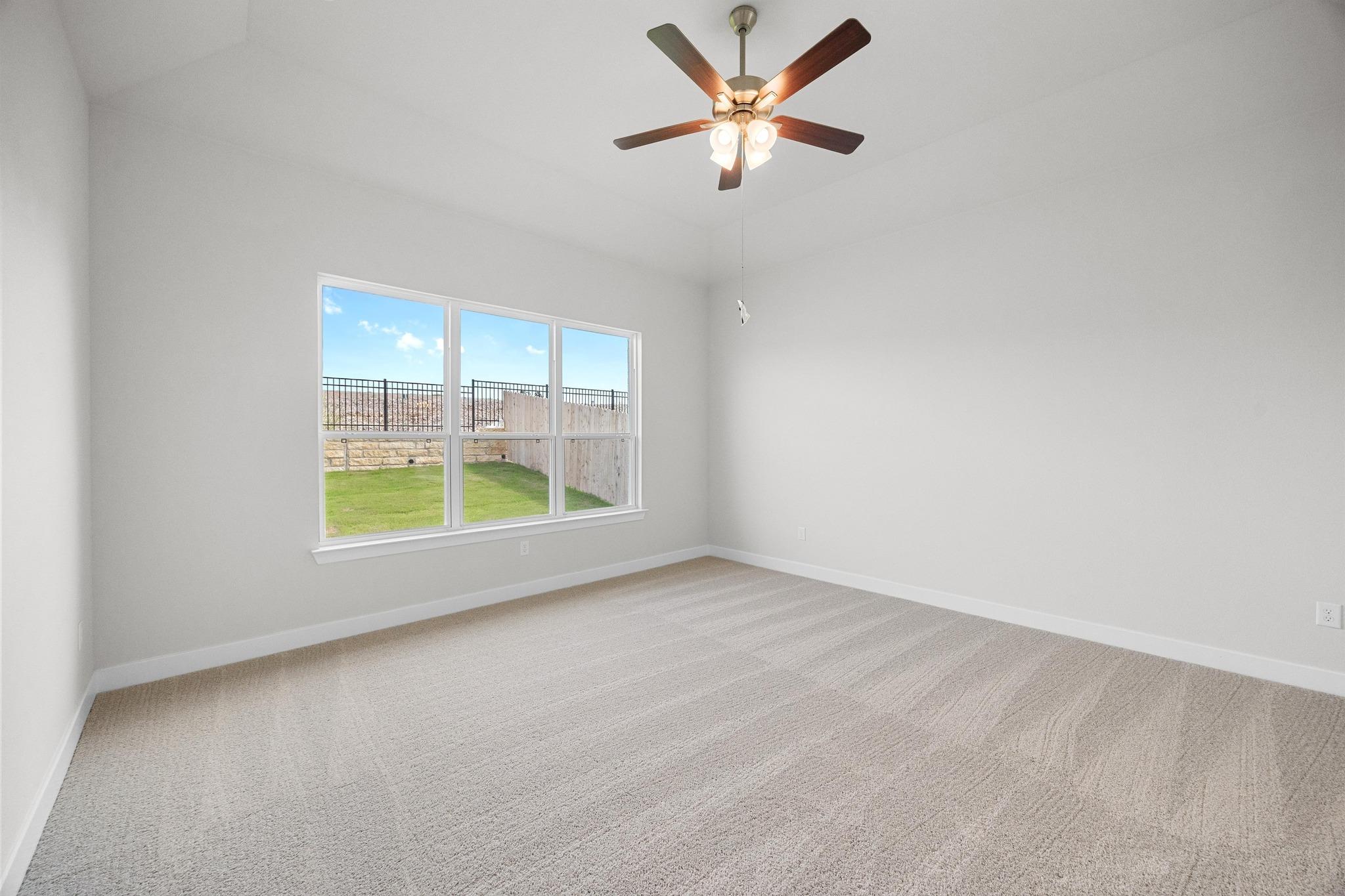 8100 Royal Mint Cv, Lago Vista, TX 78645