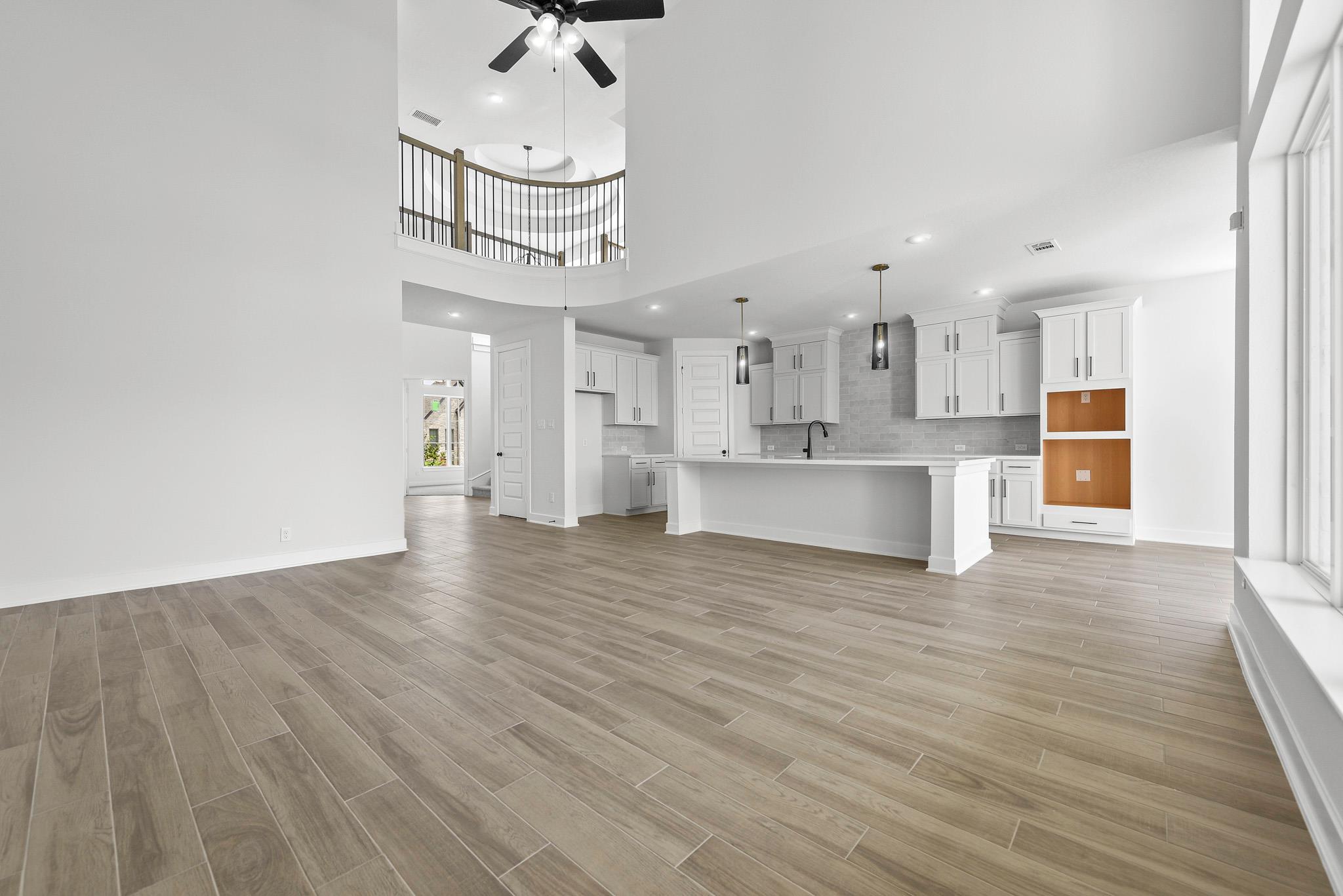 8100 Royal Mint Cv, Lago Vista, TX 78645