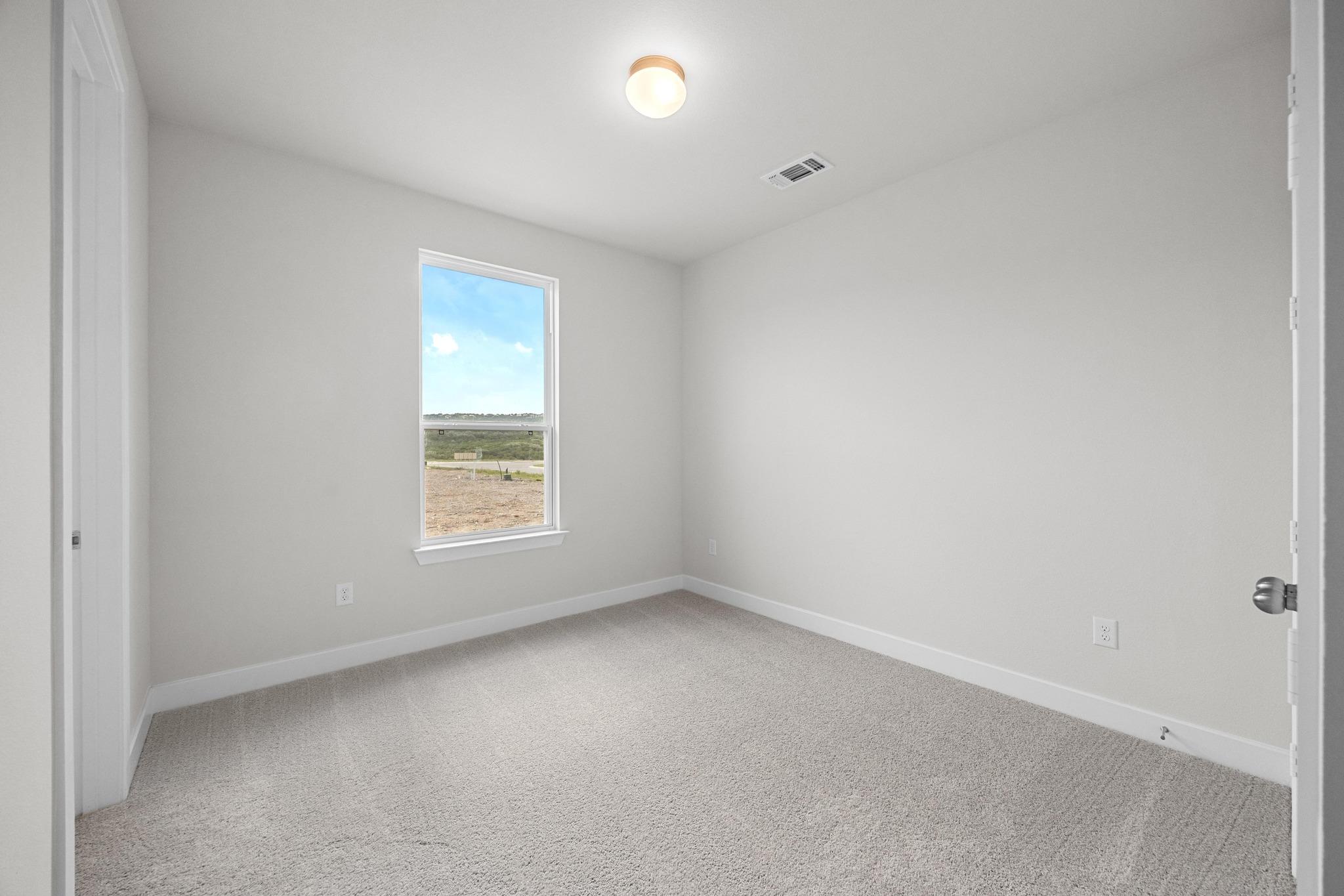 8100 Royal Mint Cv, Lago Vista, TX 78645