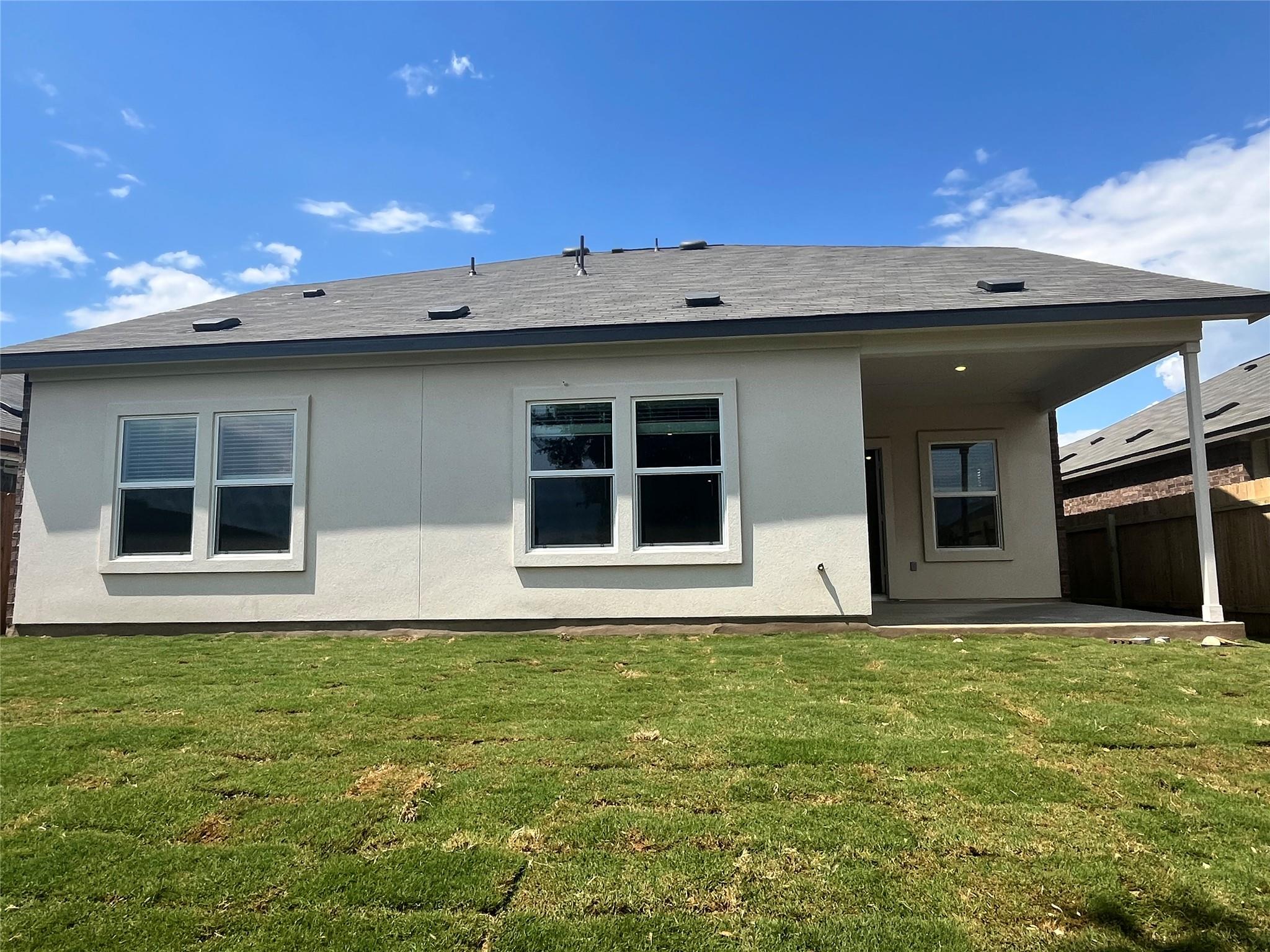 208 Misted Grass Trl, Georgetown, TX 78628