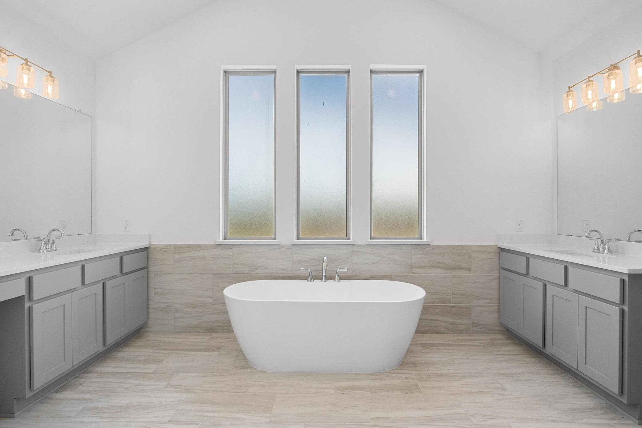 7409 Desert Needle Dr, Lago Vista, TX 78645