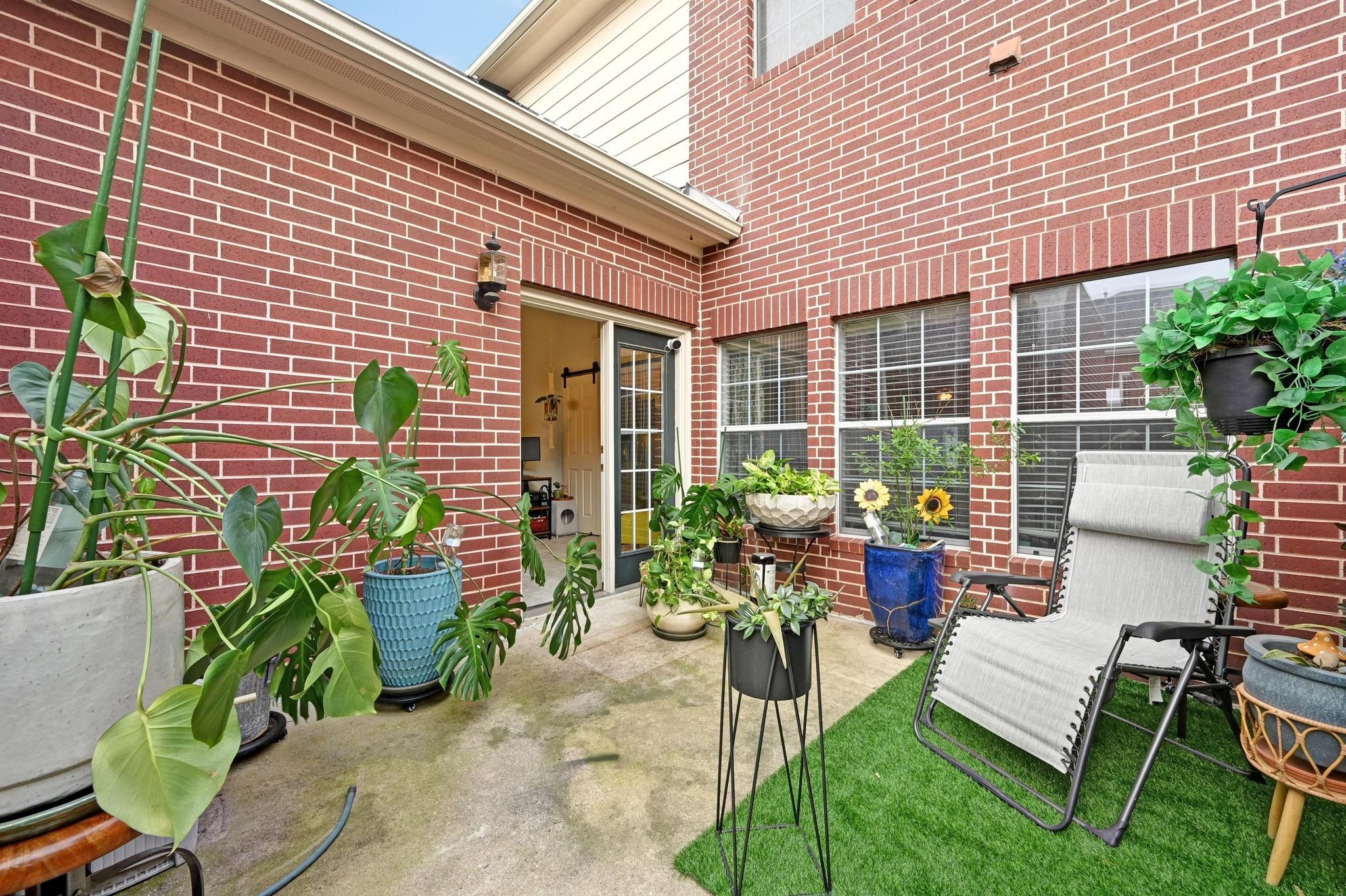 5515 Davis Ln # 32, Austin, TX 78749