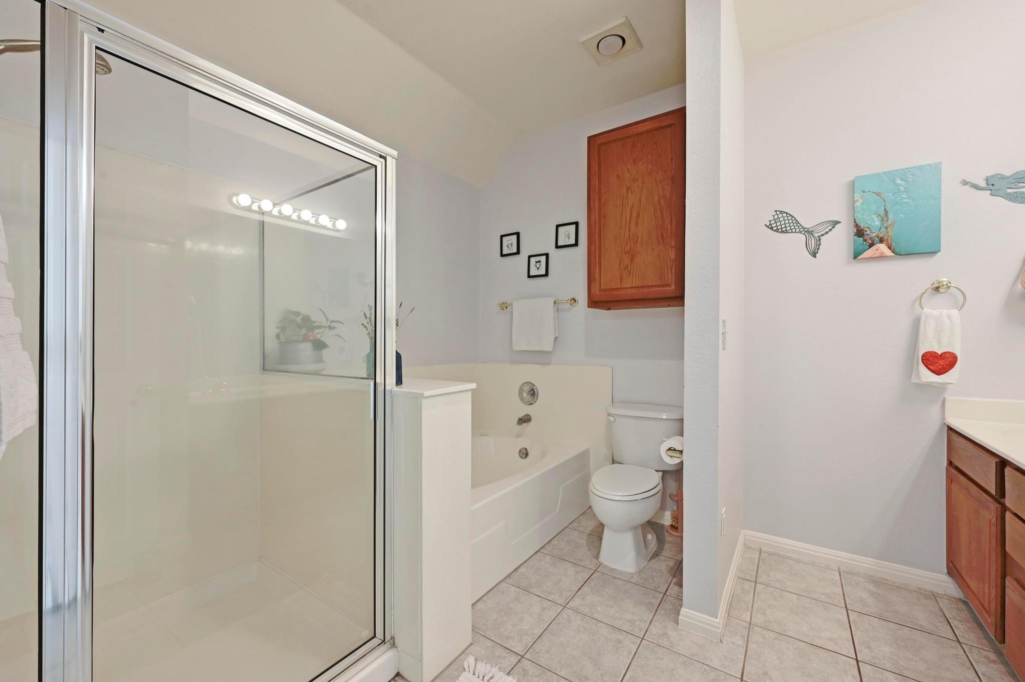 5515 Davis Ln # 32, Austin, TX 78749