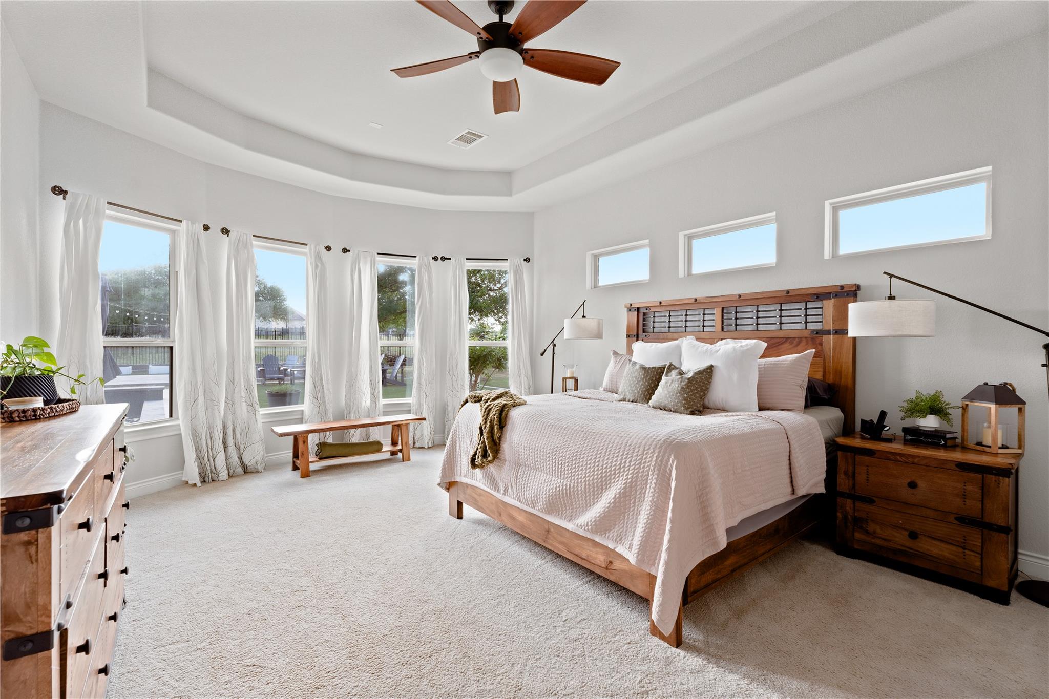409 Flintlock Dr, Leander, TX 78641