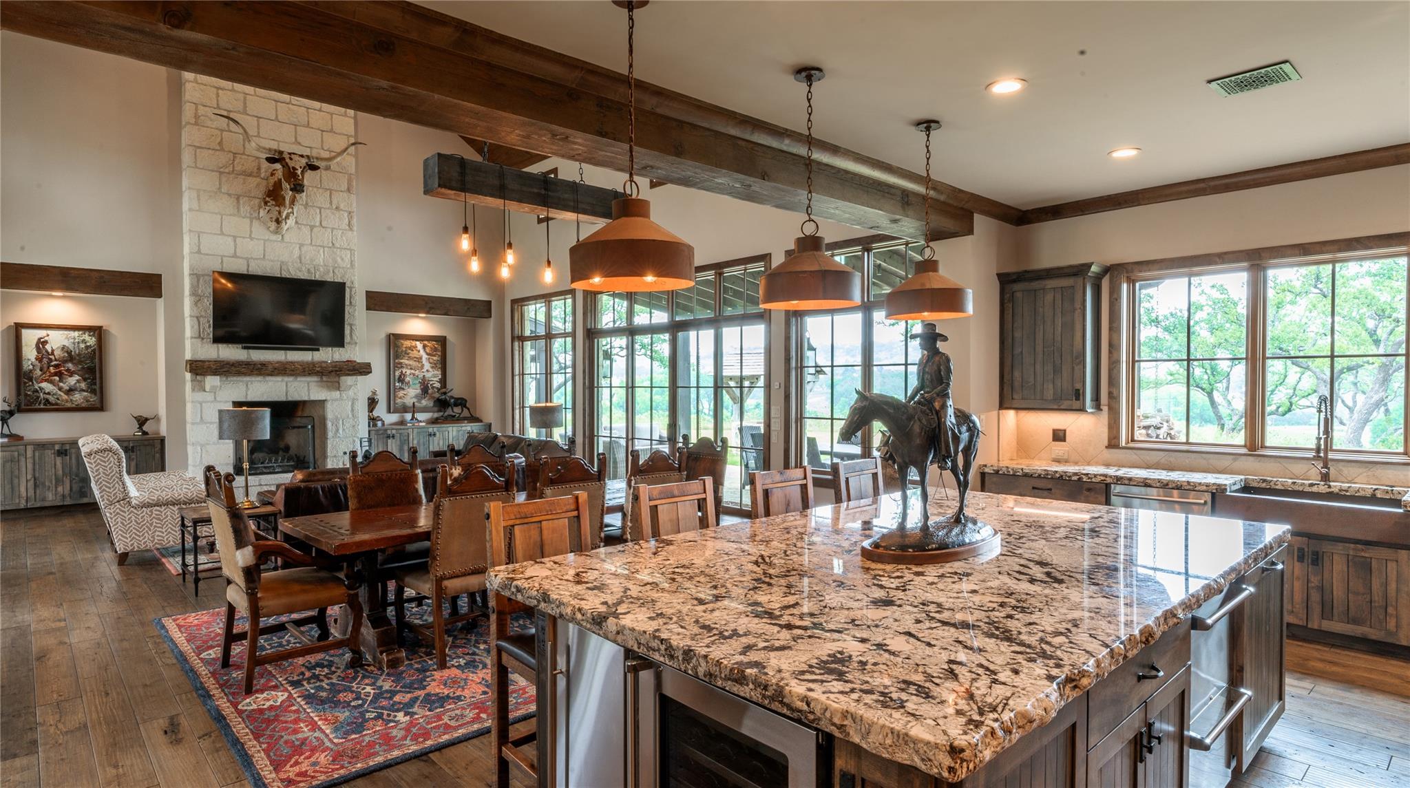 1260 Boot Ranch Cir, Fredericksburg, TX 78624