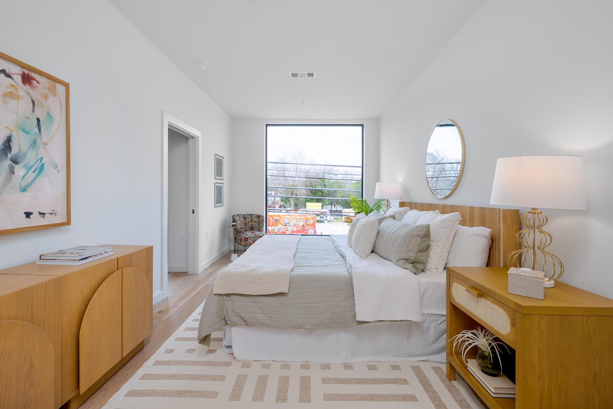 2209 S 1st St # 313, Austin, TX 78704